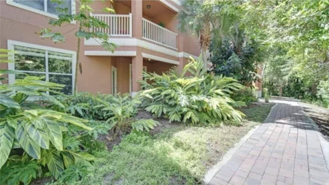 8824 Villa View Circle 108 Property Photo 23