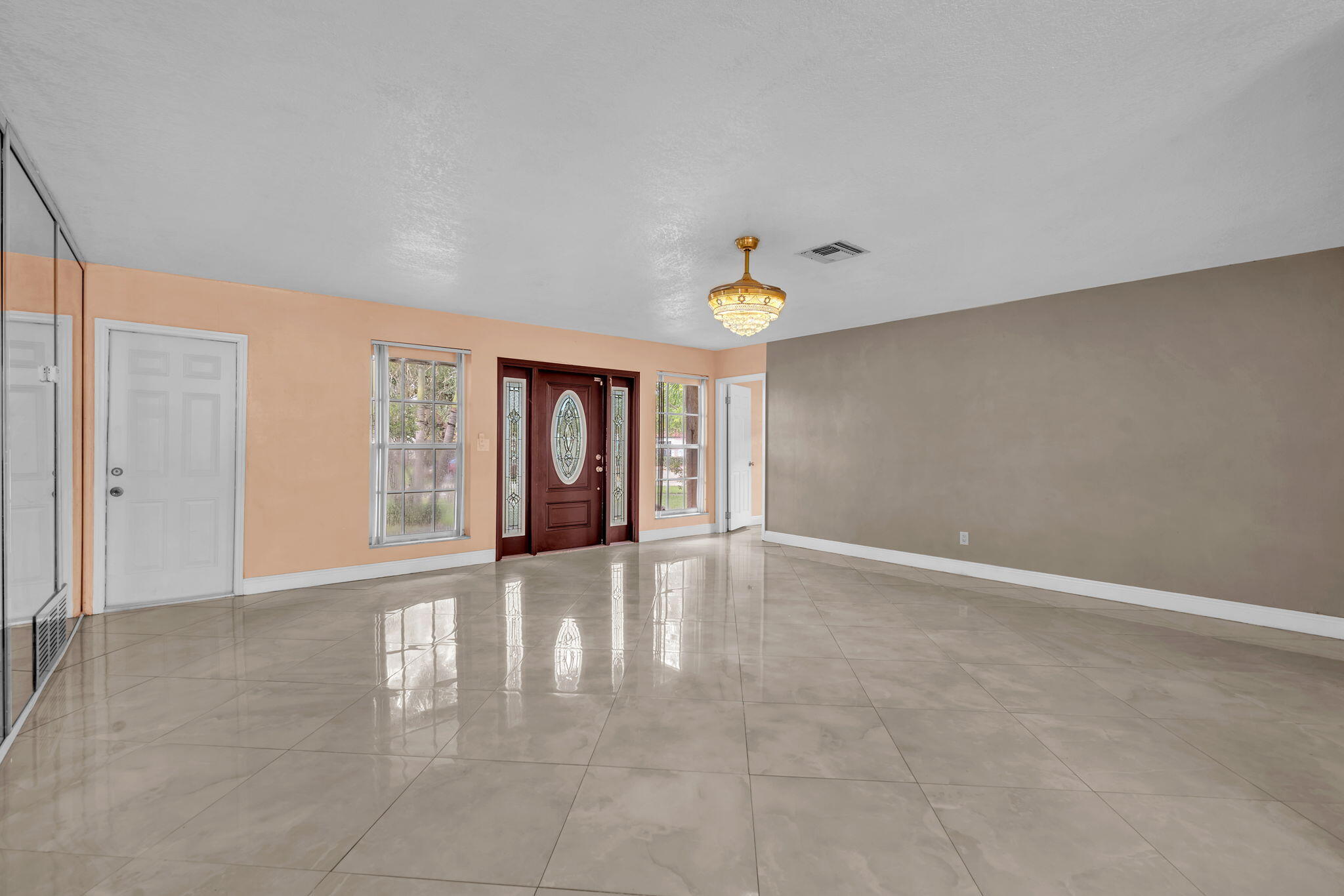 7399 Nw 20th Court Property Photo 4