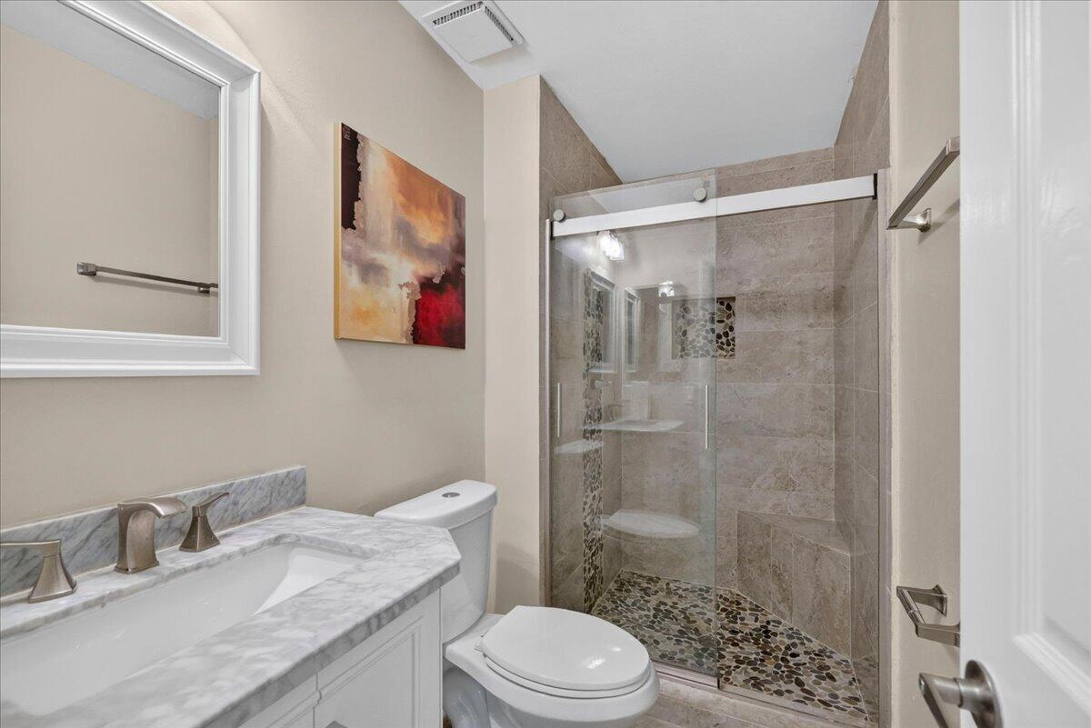 572 Sw 28th Avenue Property Photo 28