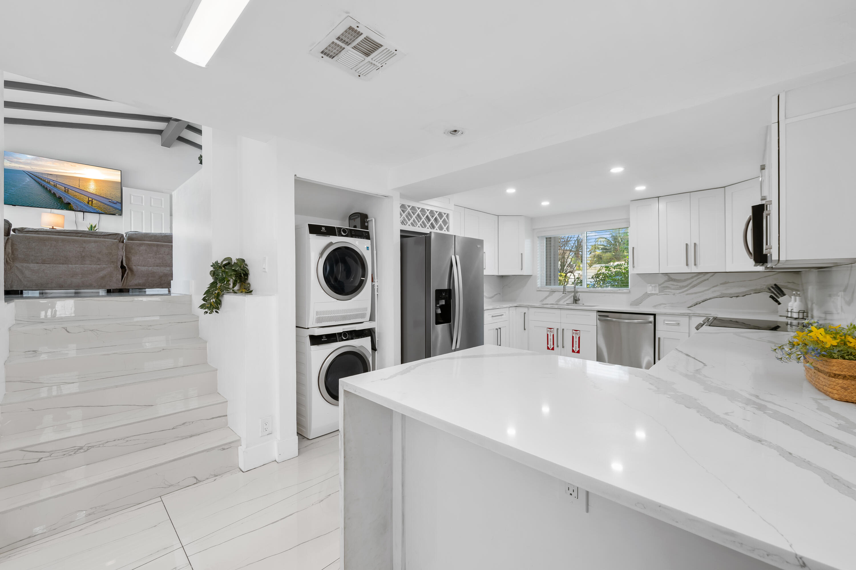 2531 Key Largo Lane Property Photo 10