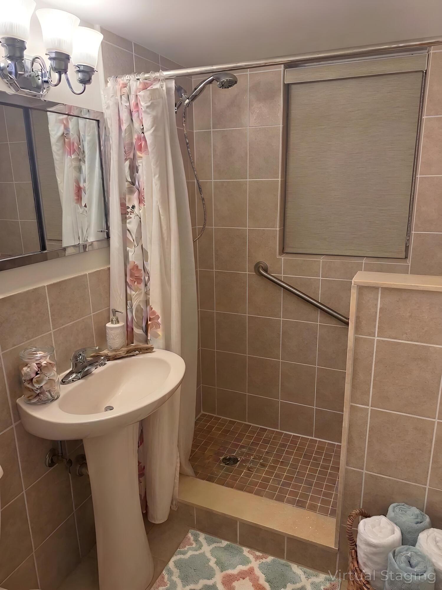 702 N Federal Highway A8 Property Photo 6