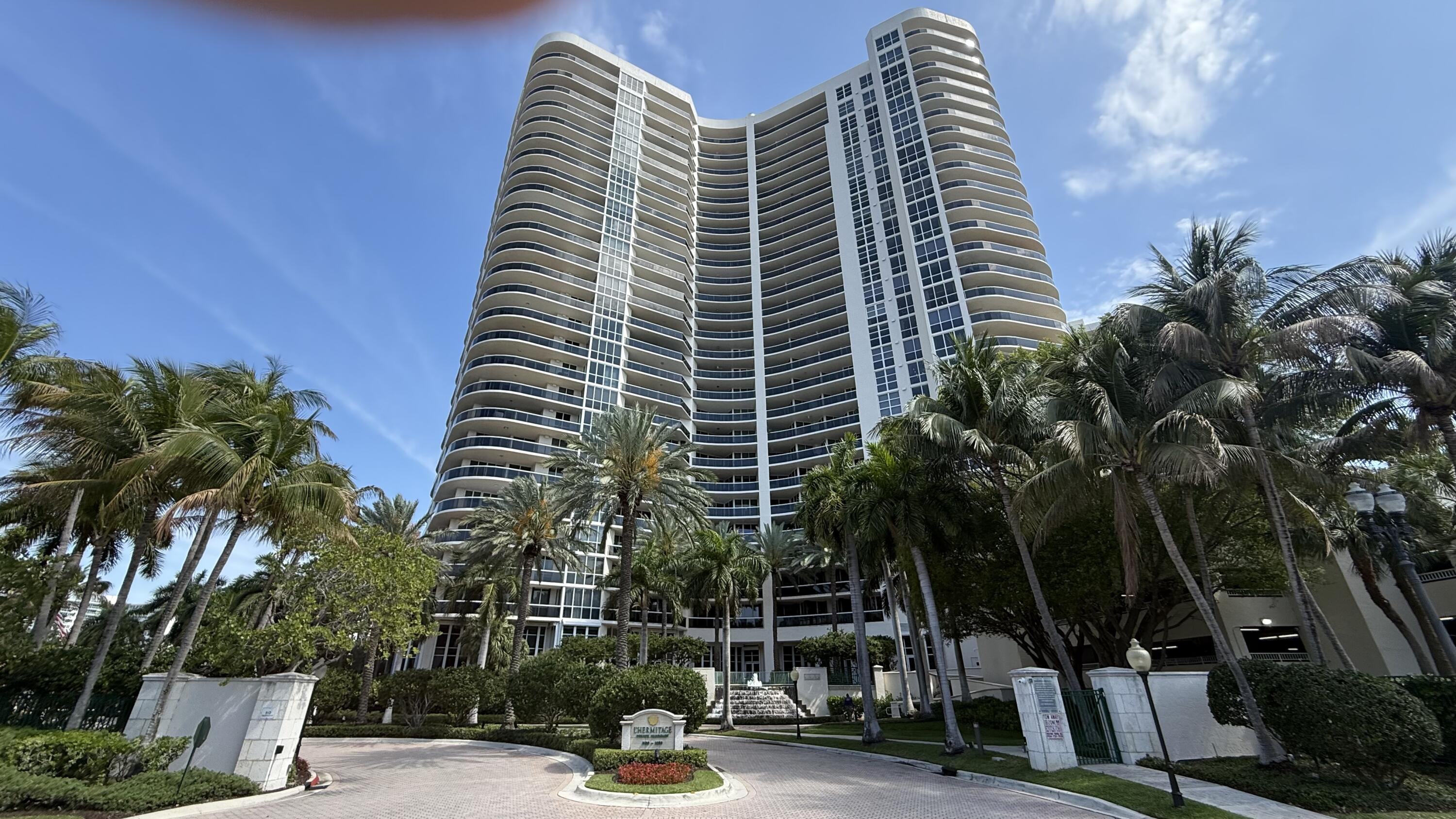 3200 N Ocean Boulevard 2506 Property Photo 2