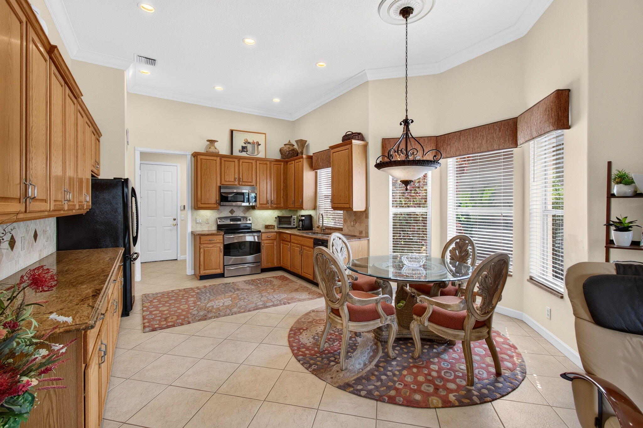 9542 Lantern Bay Circle Property Photo 20