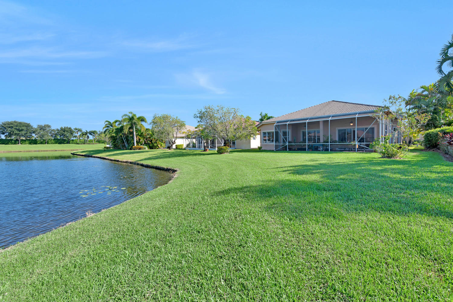 9542 Lantern Bay Circle Property Photo 56