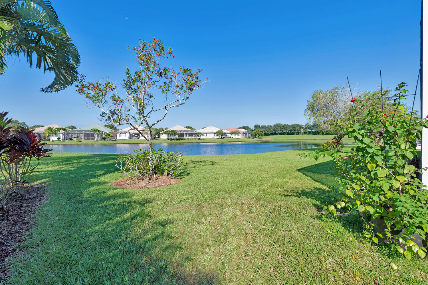 9542 Lantern Bay Circle Property Photo 57