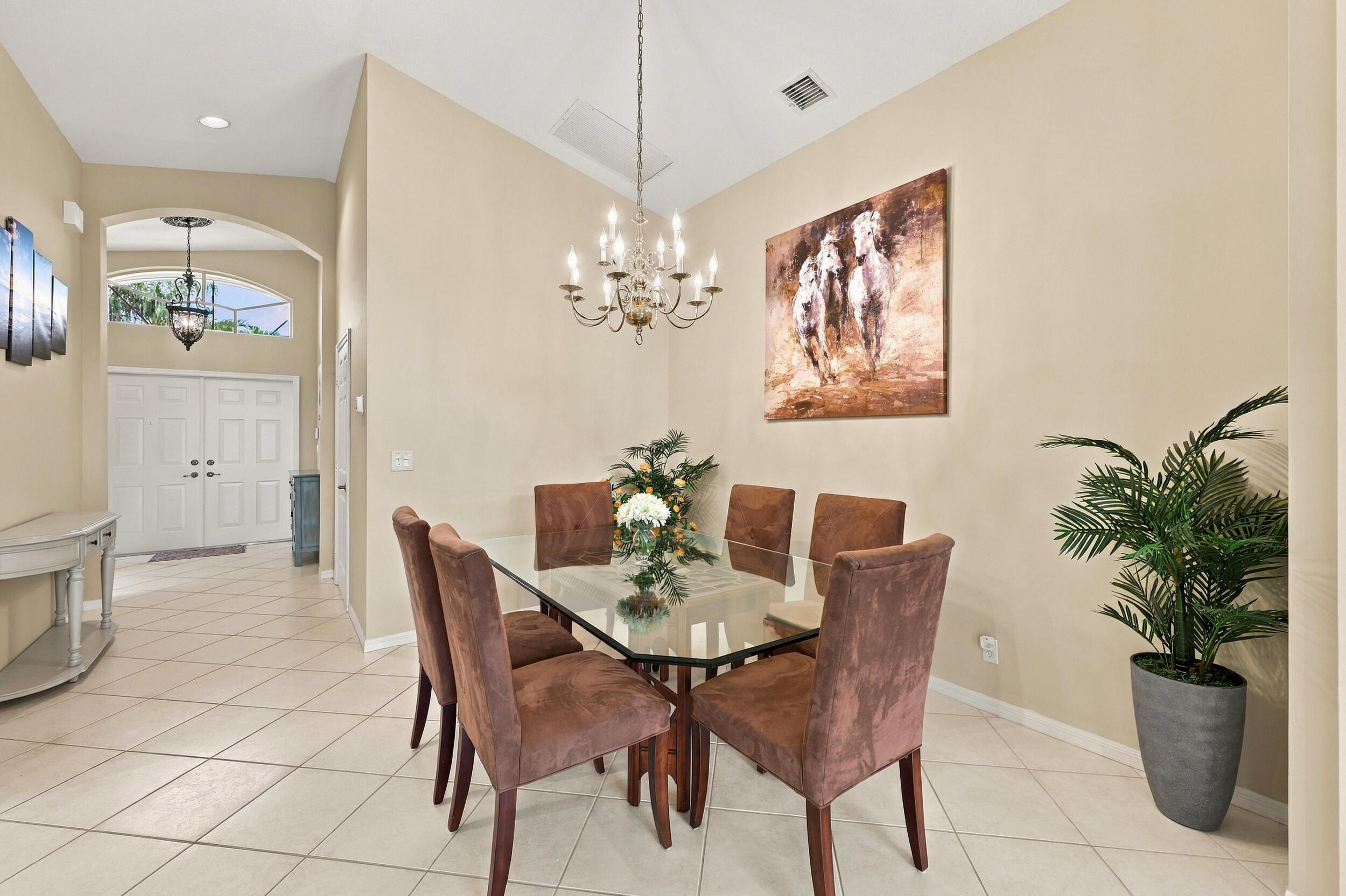 7207 Lombardy Street Property Photo 3