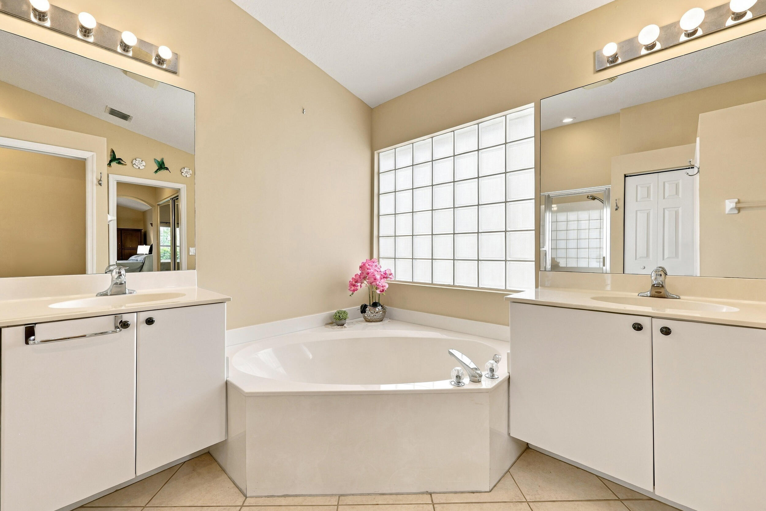 7207 Lombardy Street Property Photo 16
