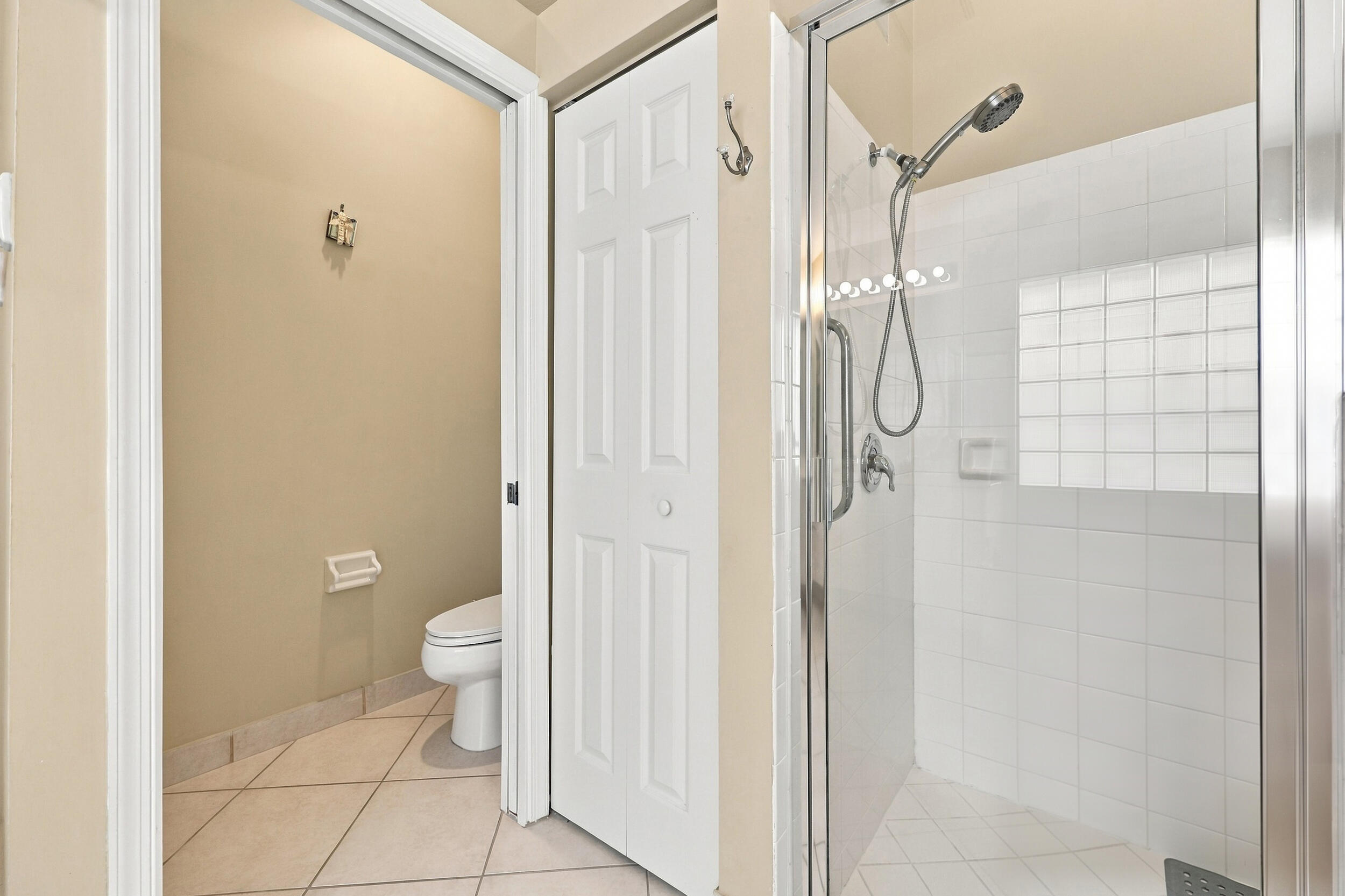 7207 Lombardy Street Property Photo 18
