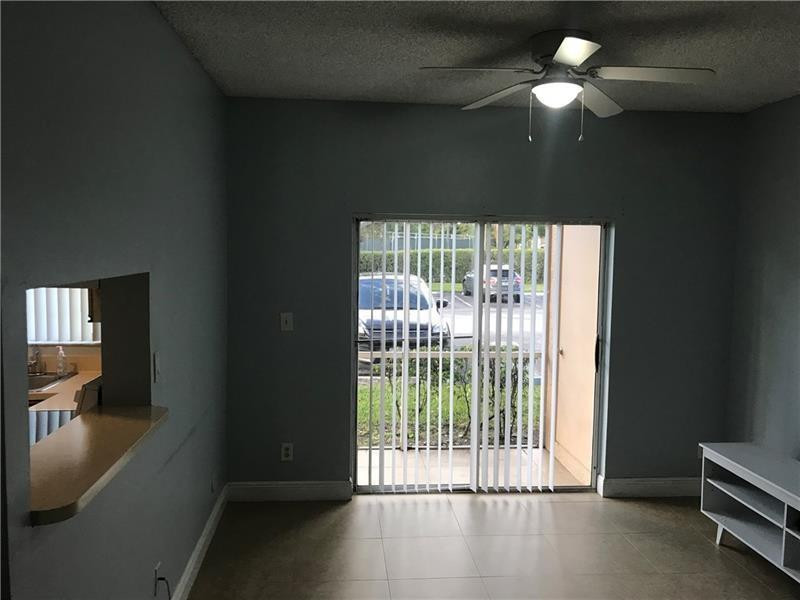 2339 Sw 15th Street 24 Property Photo 10