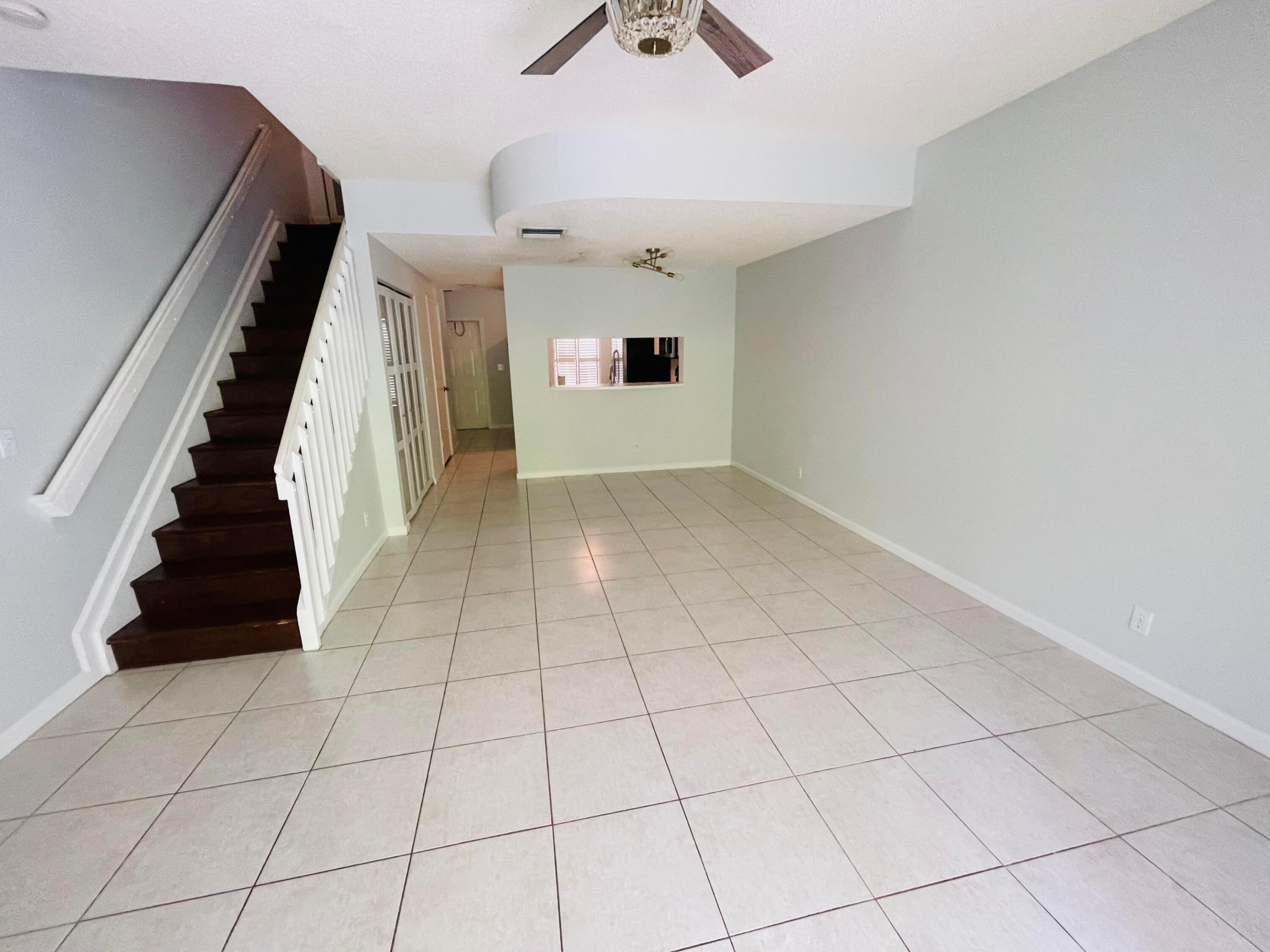 939 Kokomo Key Lane Property Photo 7