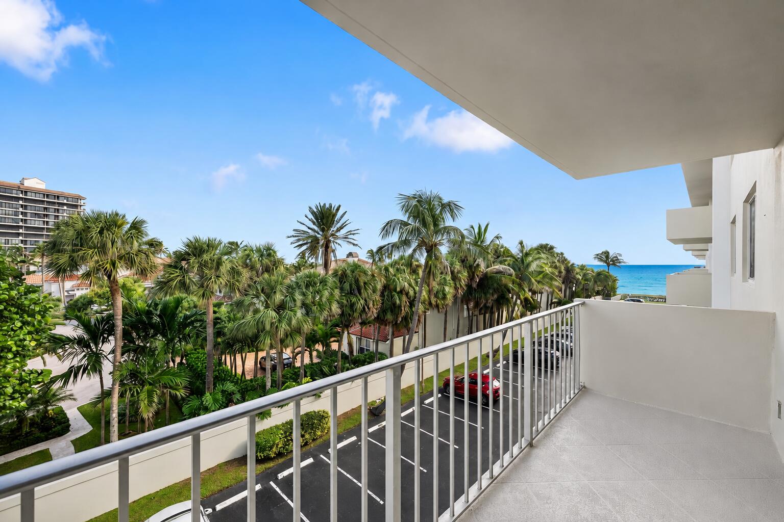 630 Ocean Drive 407 Property Photo 4