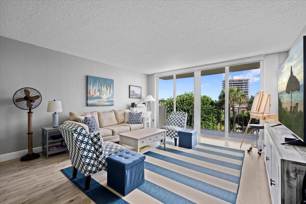 630 Ocean Drive 407 Property Photo 7
