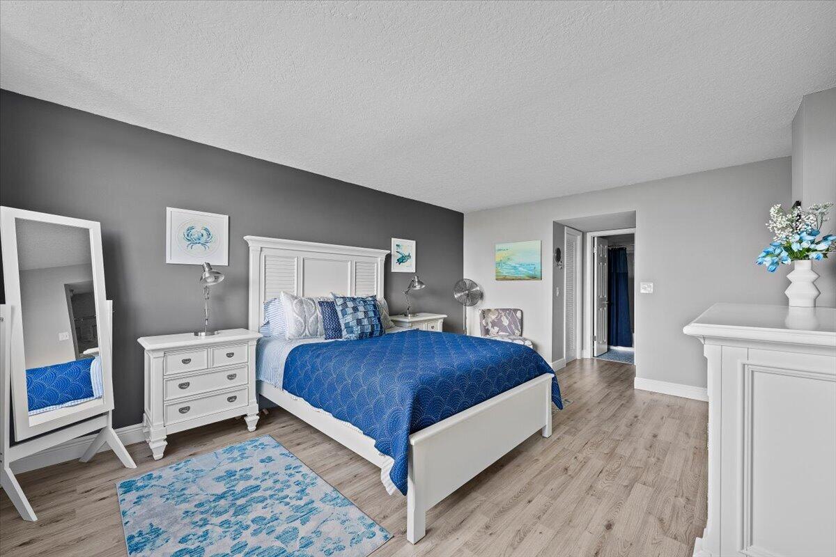 630 Ocean Drive 407 Property Photo 17