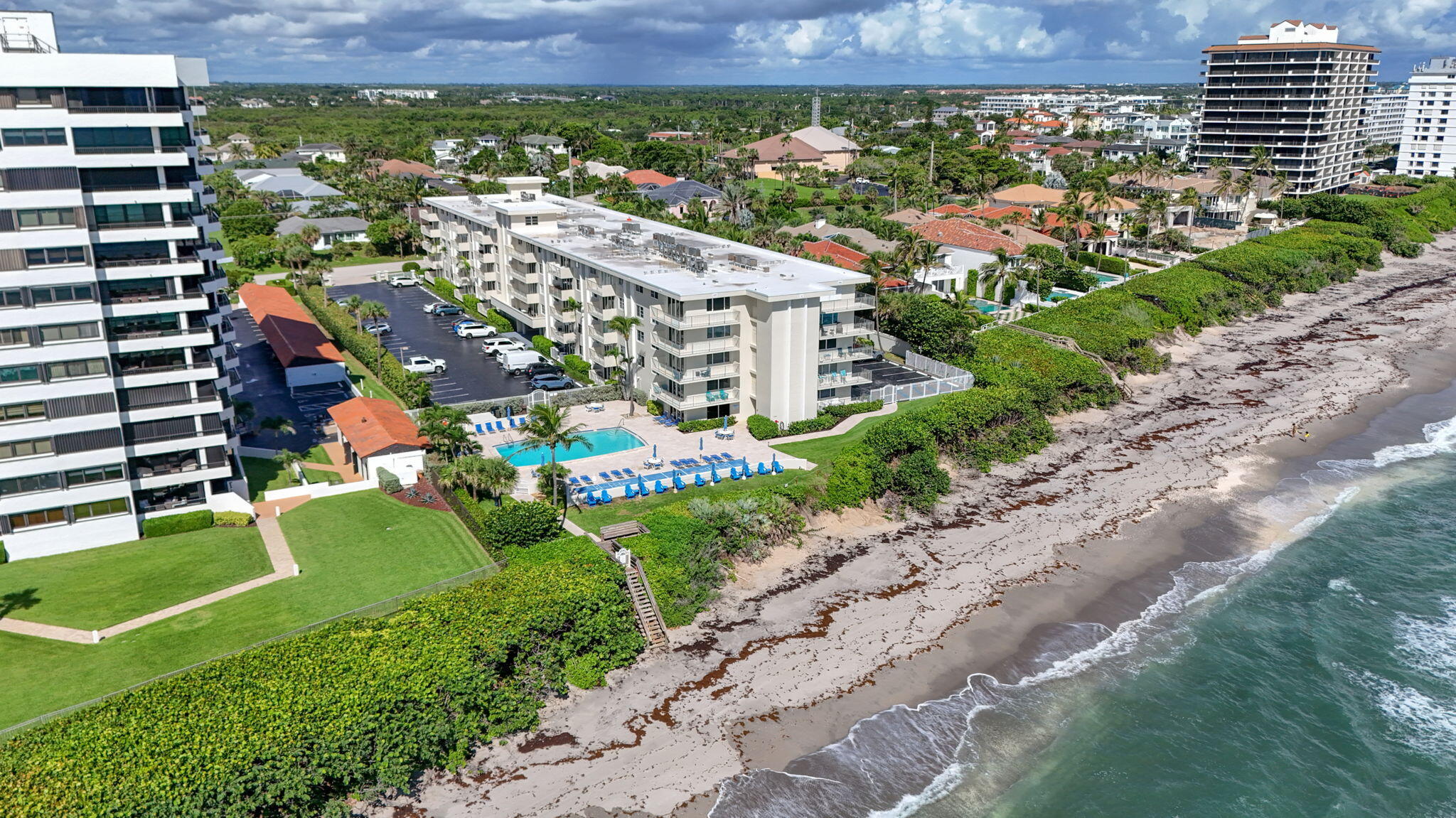 630 Ocean Drive 407 Property Photo 36
