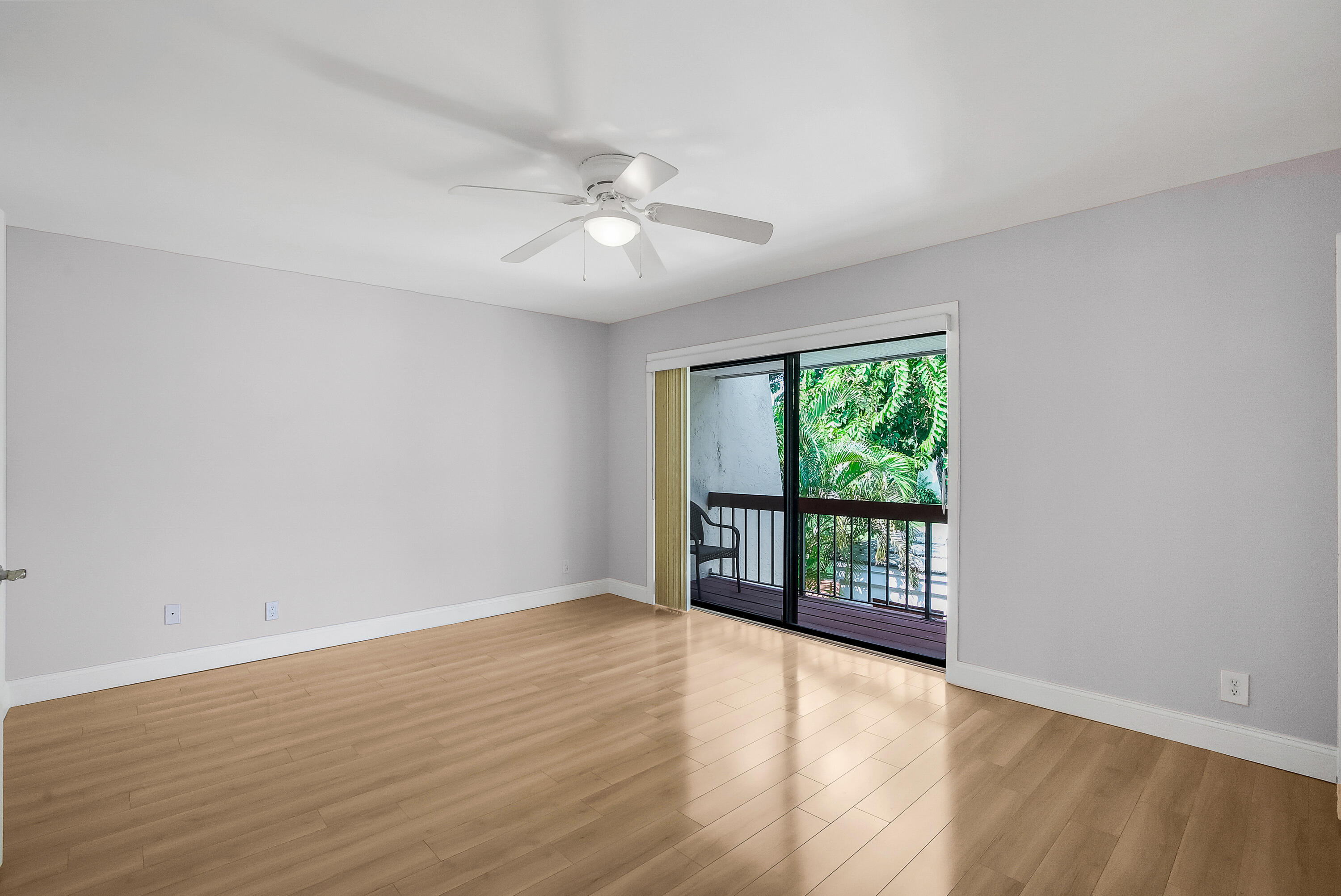 3015 Oaktree Lane Unit 277 Property Photo 12