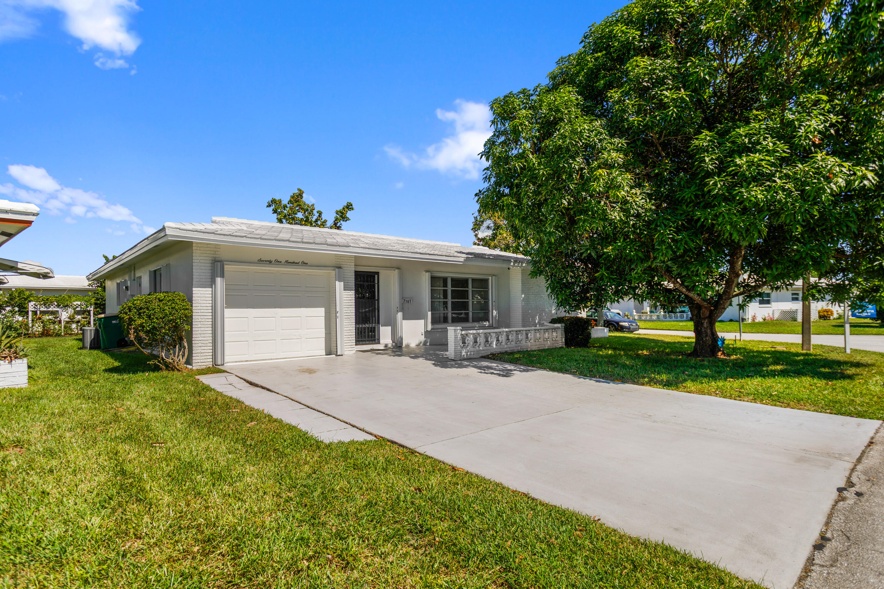 7101 Nw 71st Street Property Photo 1