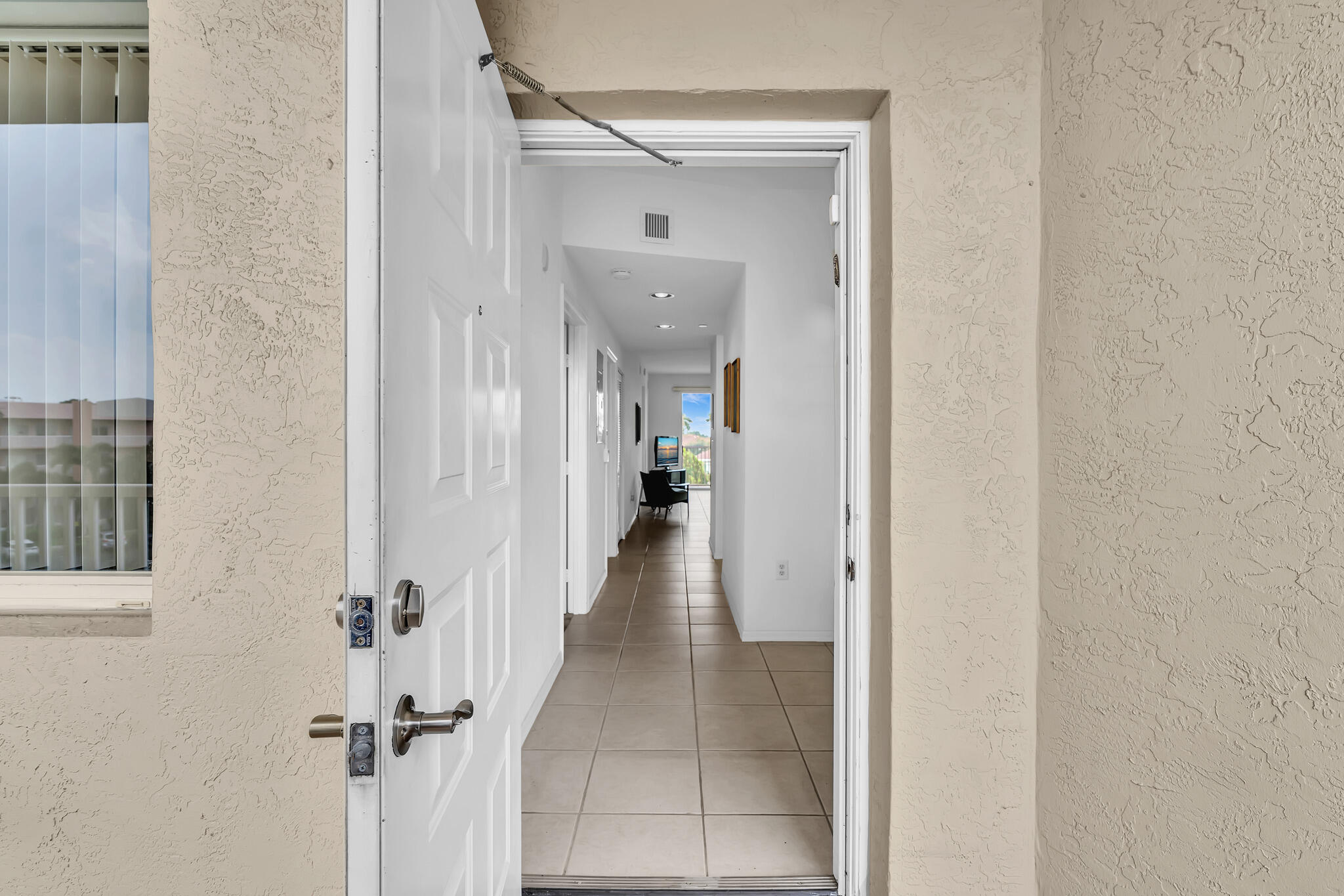 7775 Yardley Drive 403 Property Photo 3