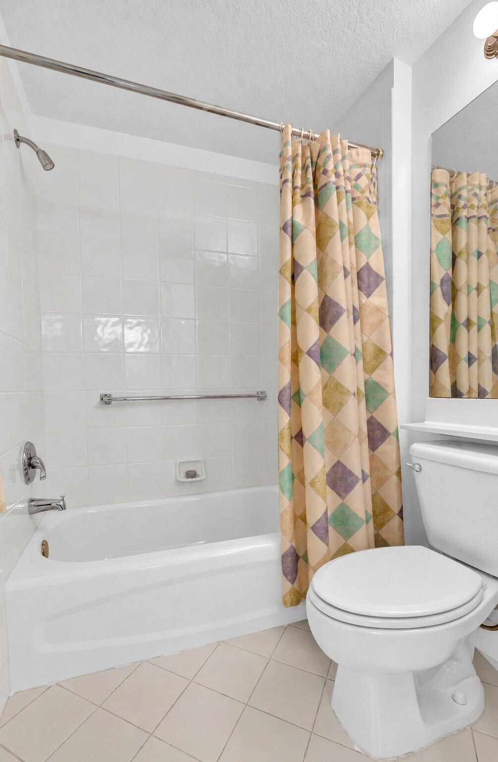 7775 Yardley Drive 403 Property Photo 40