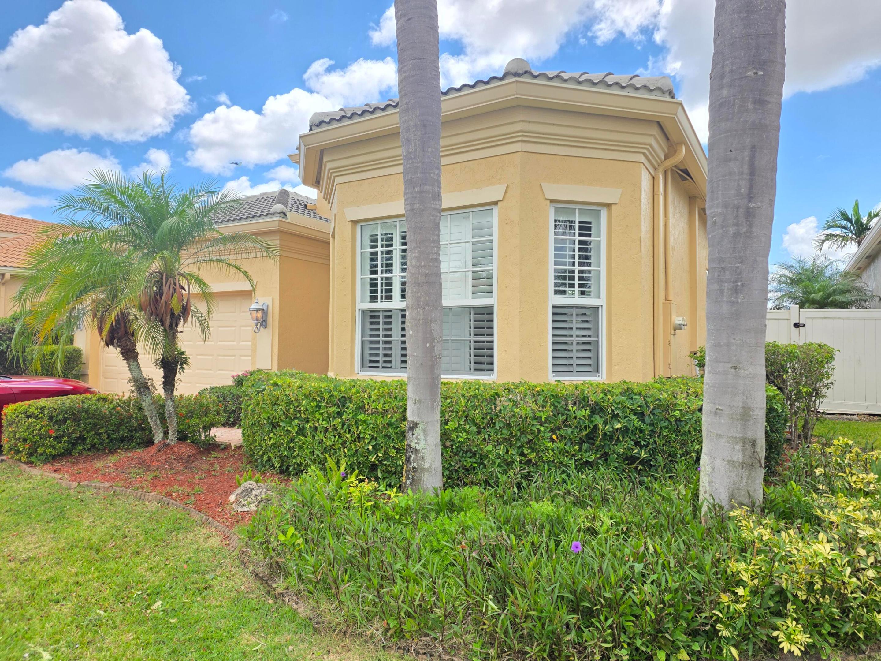 7200 Demedici Circle Property Photo 4