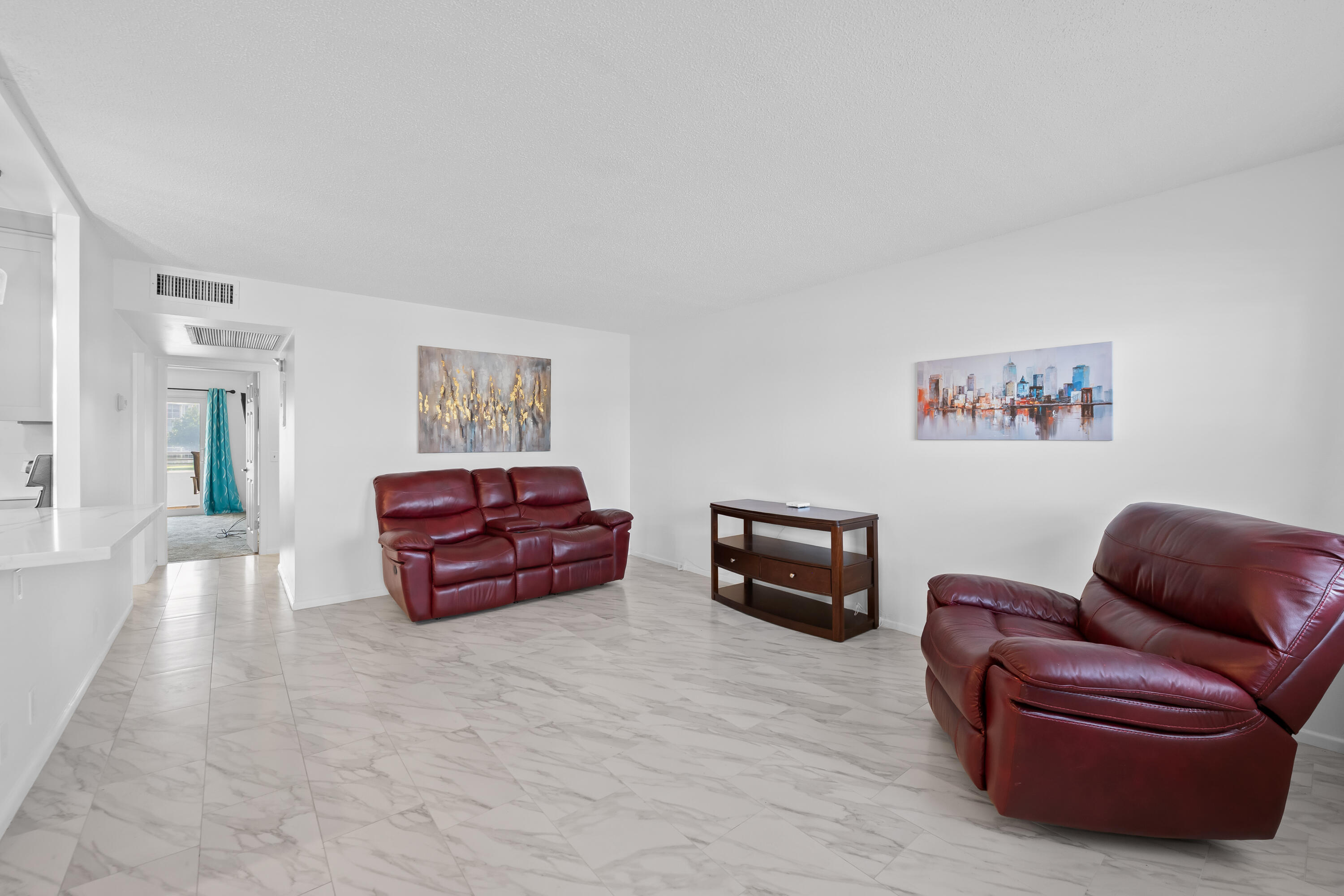 2025 Guildford B Property Photo 7