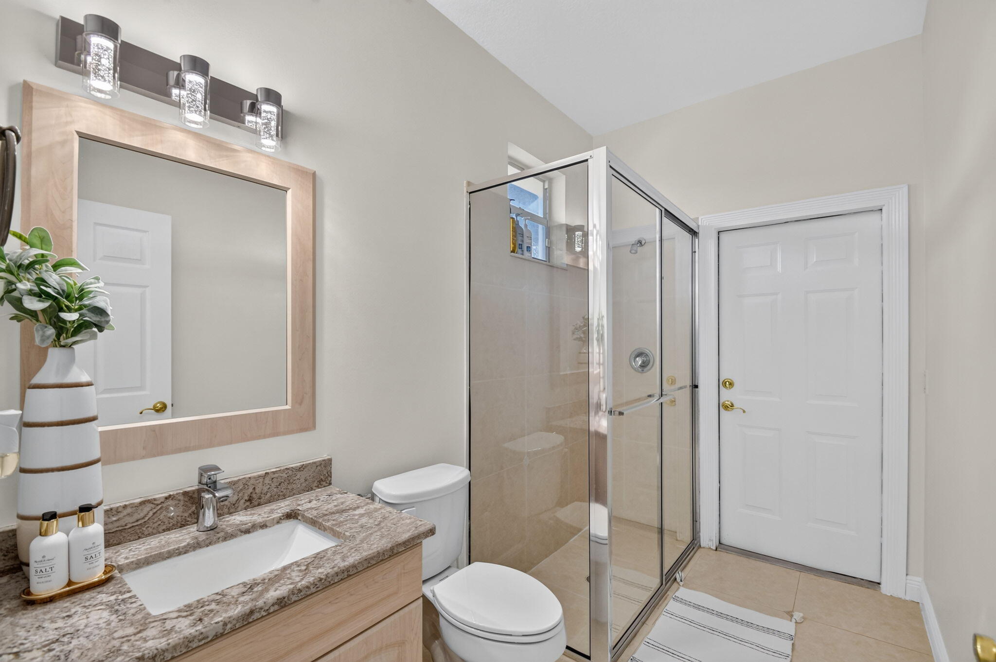 2676 Yarmouth Drive Property Photo 19