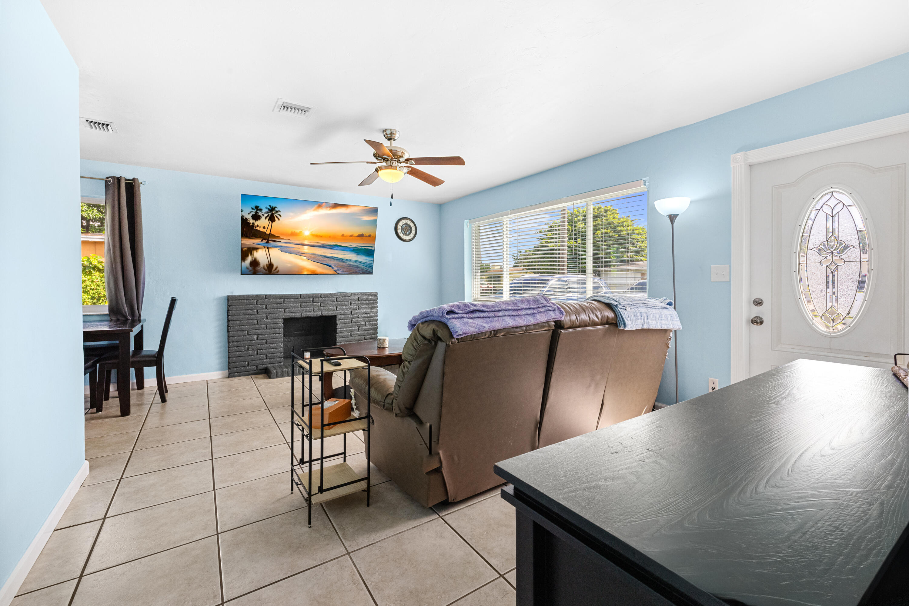 2349 Par Road Property Photo 4