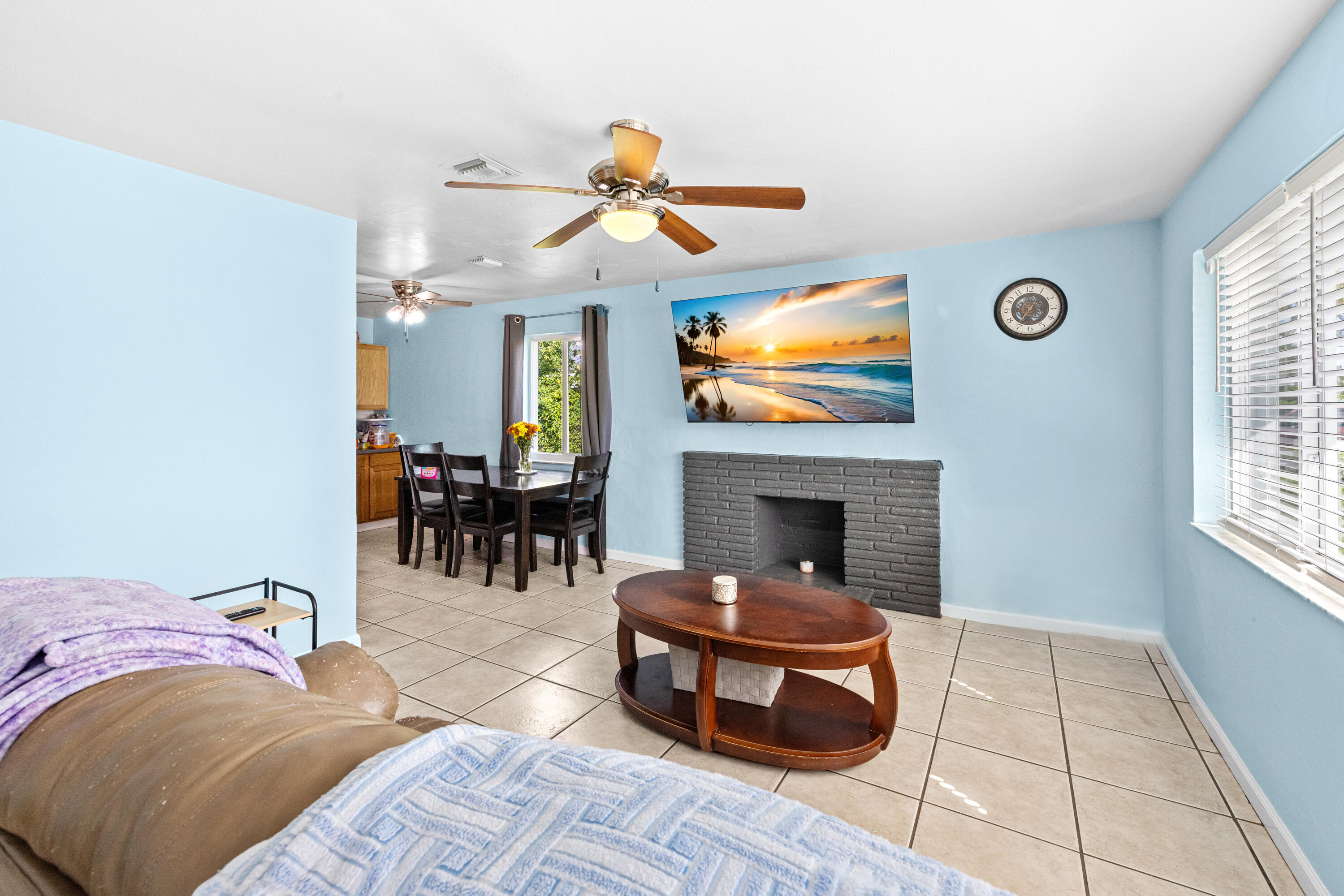 2349 Par Road Property Photo 5
