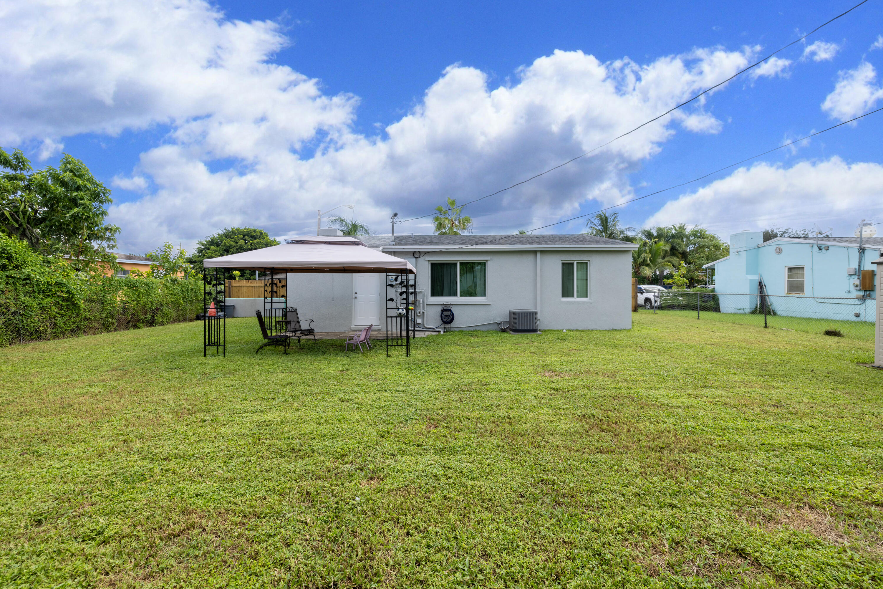 2349 Par Road Property Photo 15