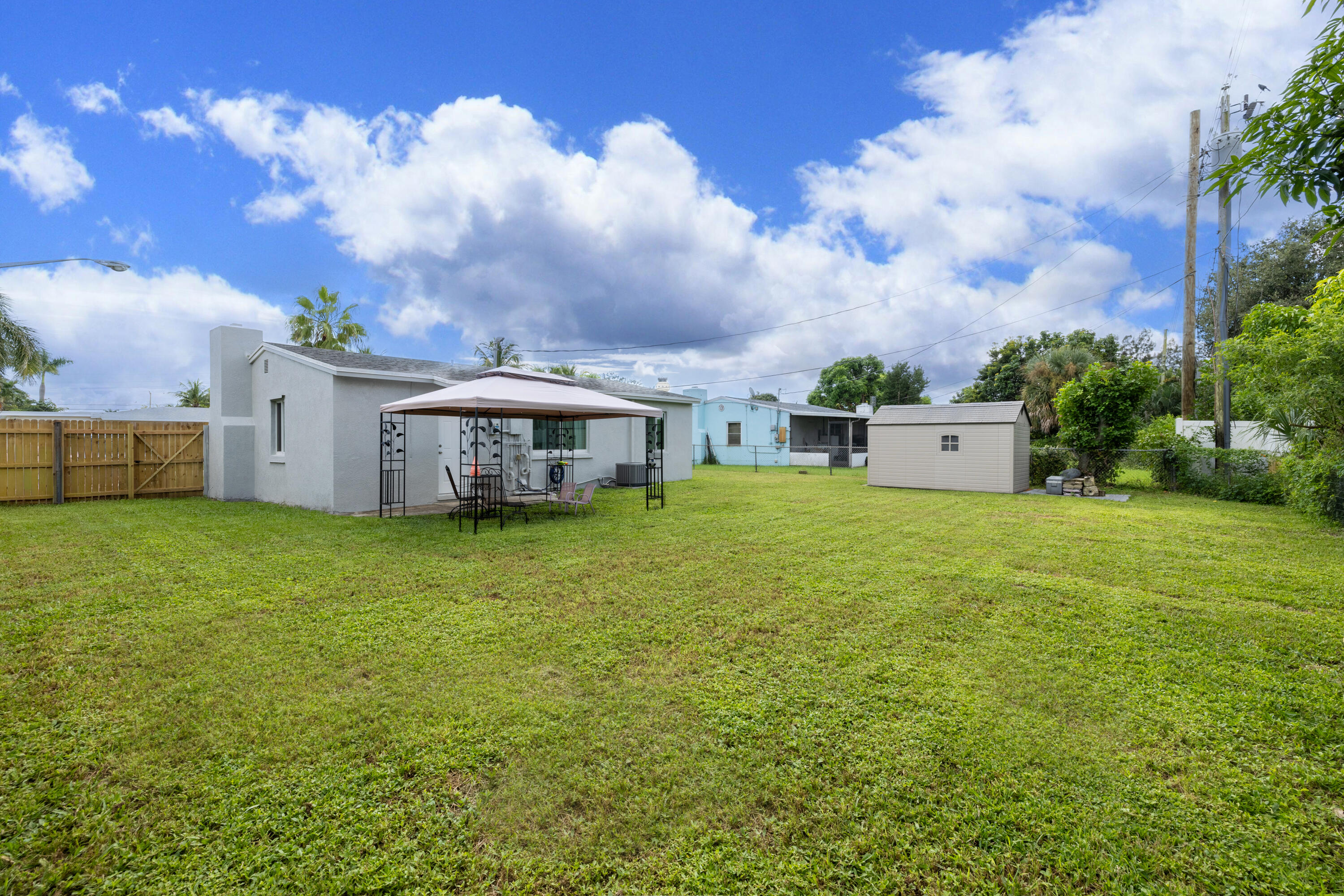2349 Par Road Property Photo 17