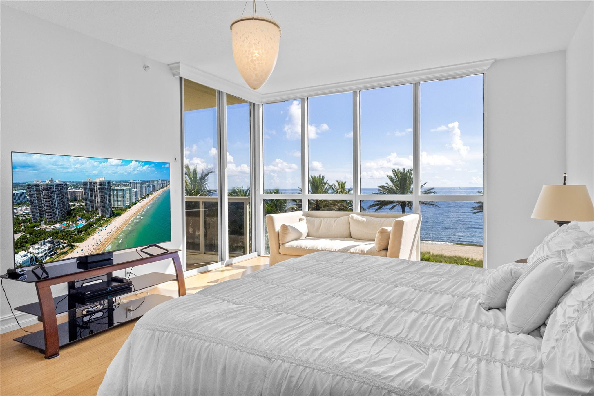 3200 N Ocean Boulevard 401 Property Photo 2