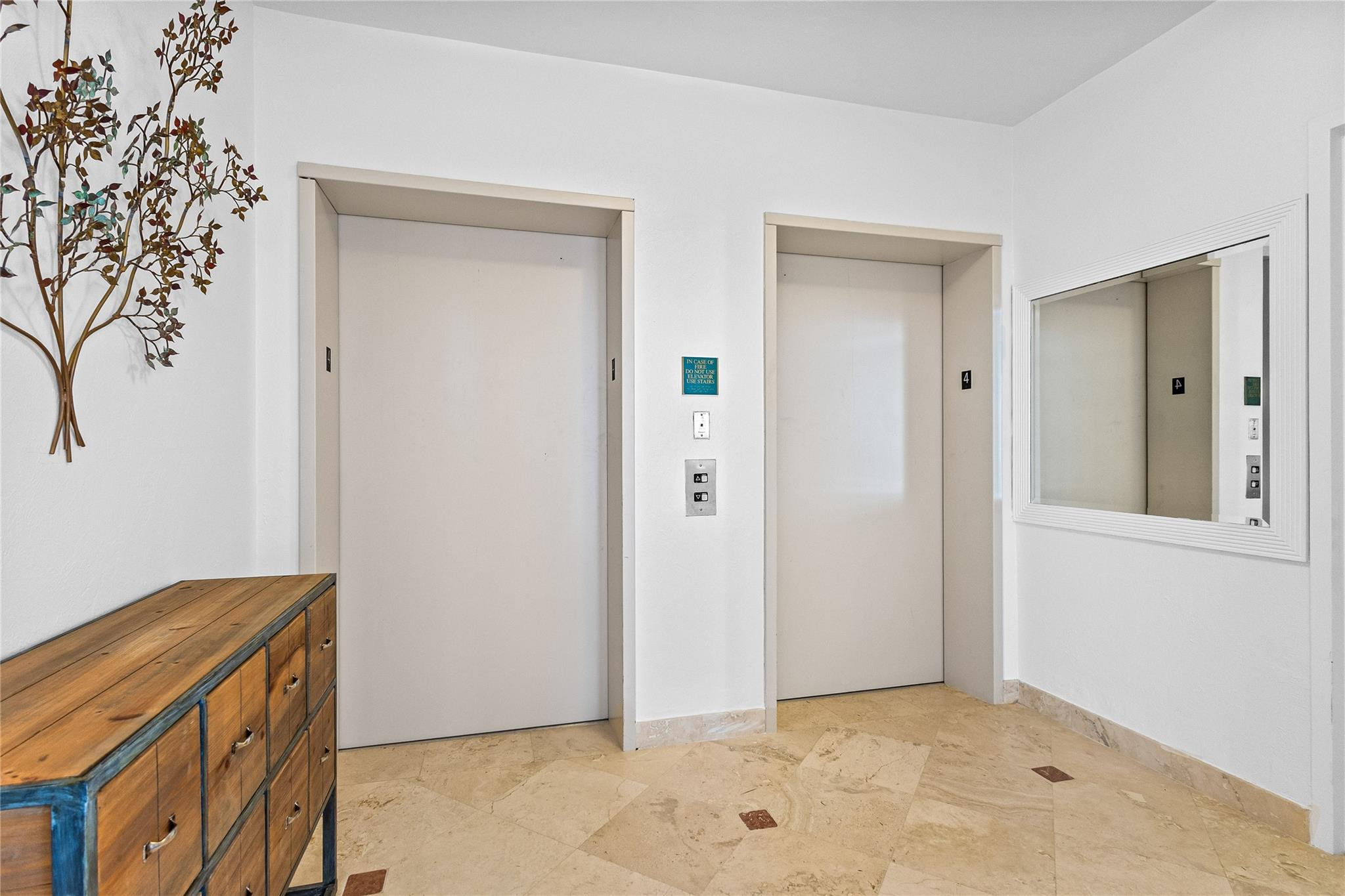 3200 N Ocean Boulevard 401 Property Photo 25