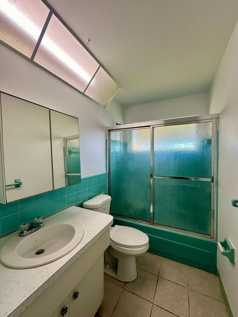 4106 Nw 47th Street Property Photo 14