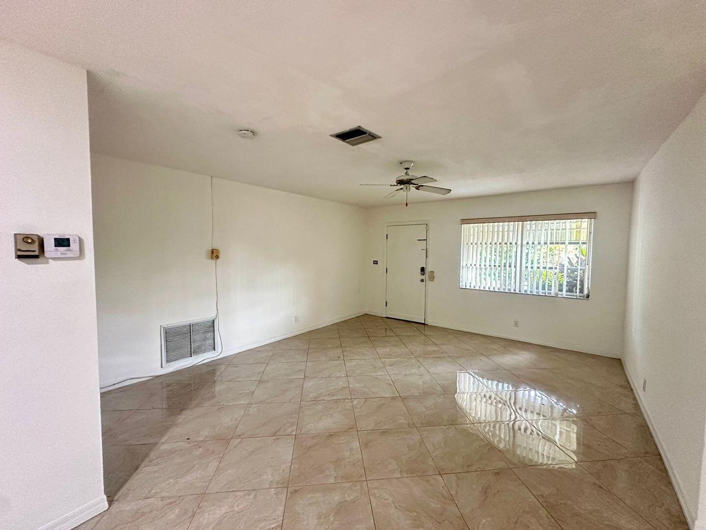 4106 Nw 47th Street Property Photo 19