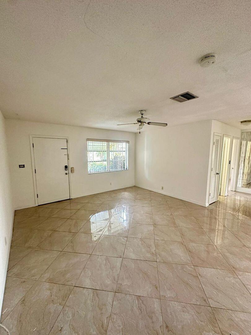 4106 Nw 47th Street Property Photo 20