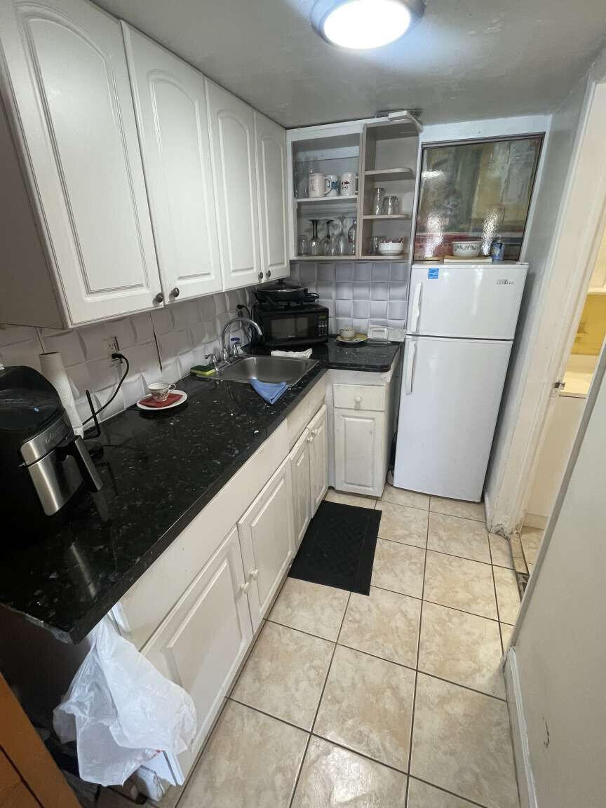 18335 Collins Avenue 159 Property Photo 8