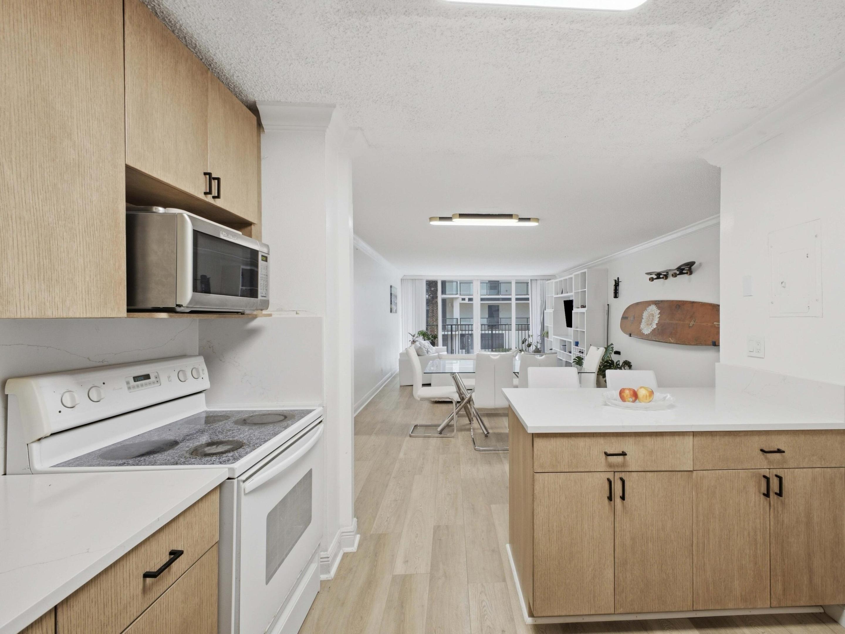 2101 S Ocean 202 Property Photo 27