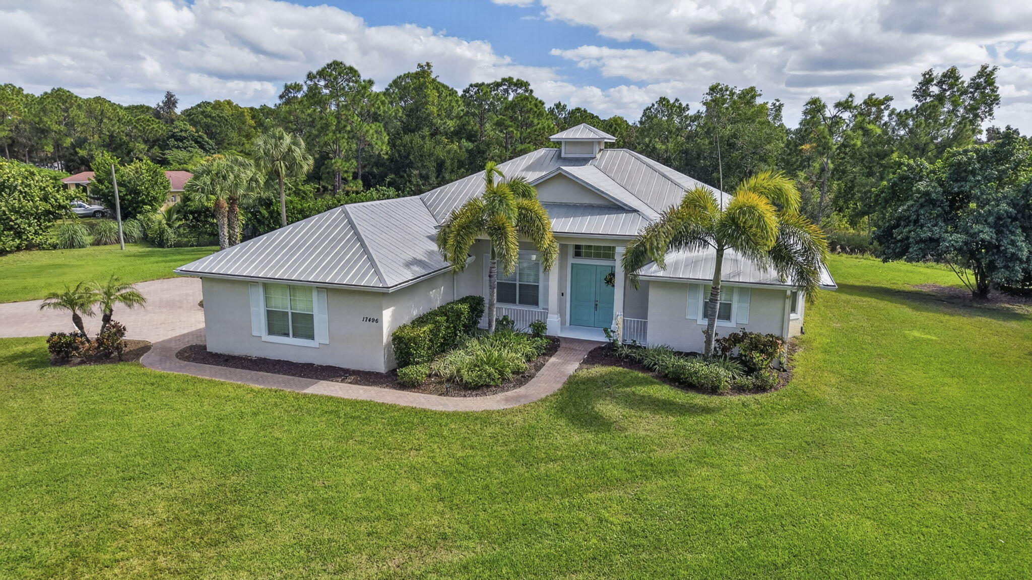 17496 72nd Road N Property Photo 1