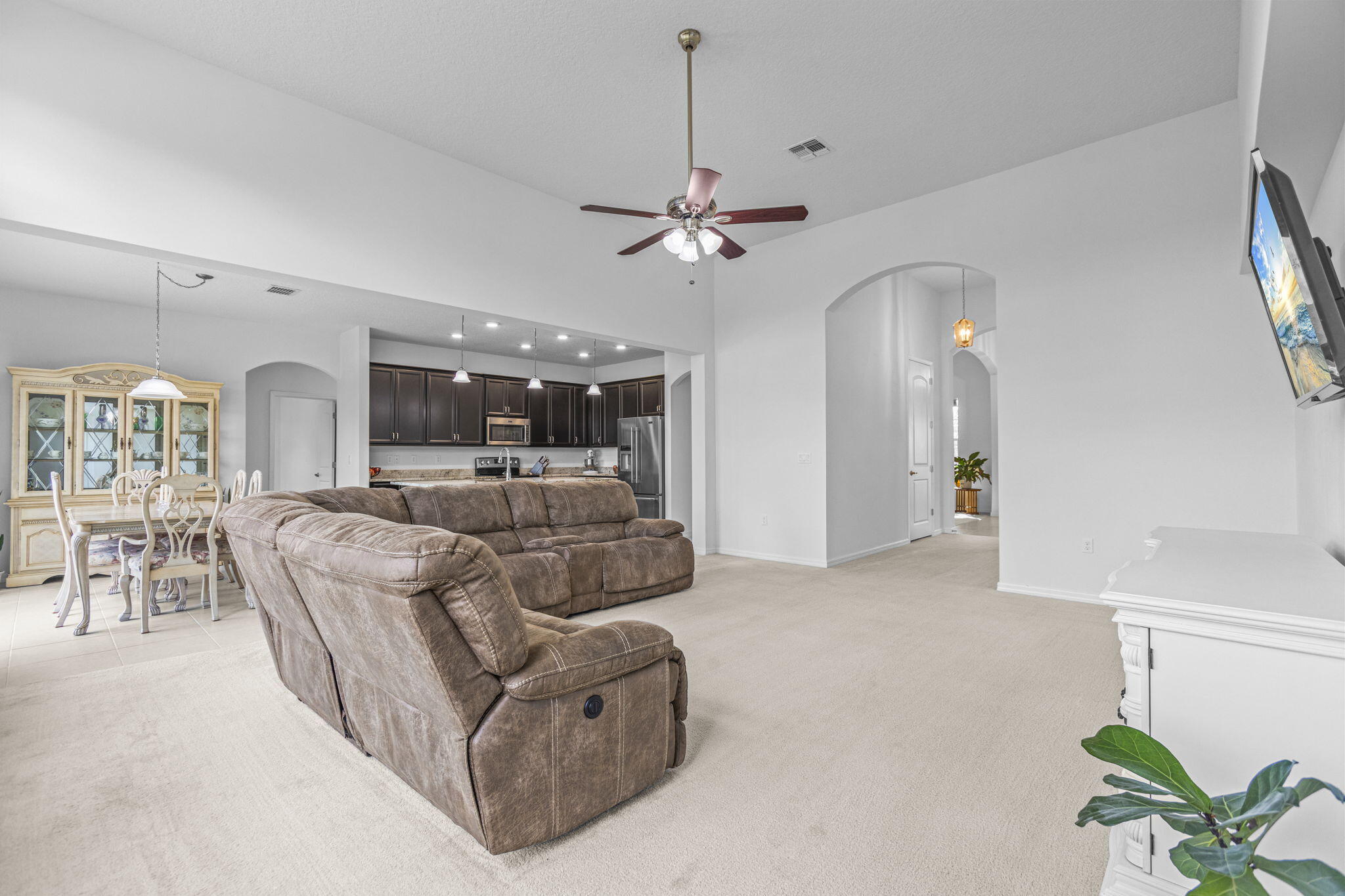 5681 Nw Croton Avenue Property Photo 17