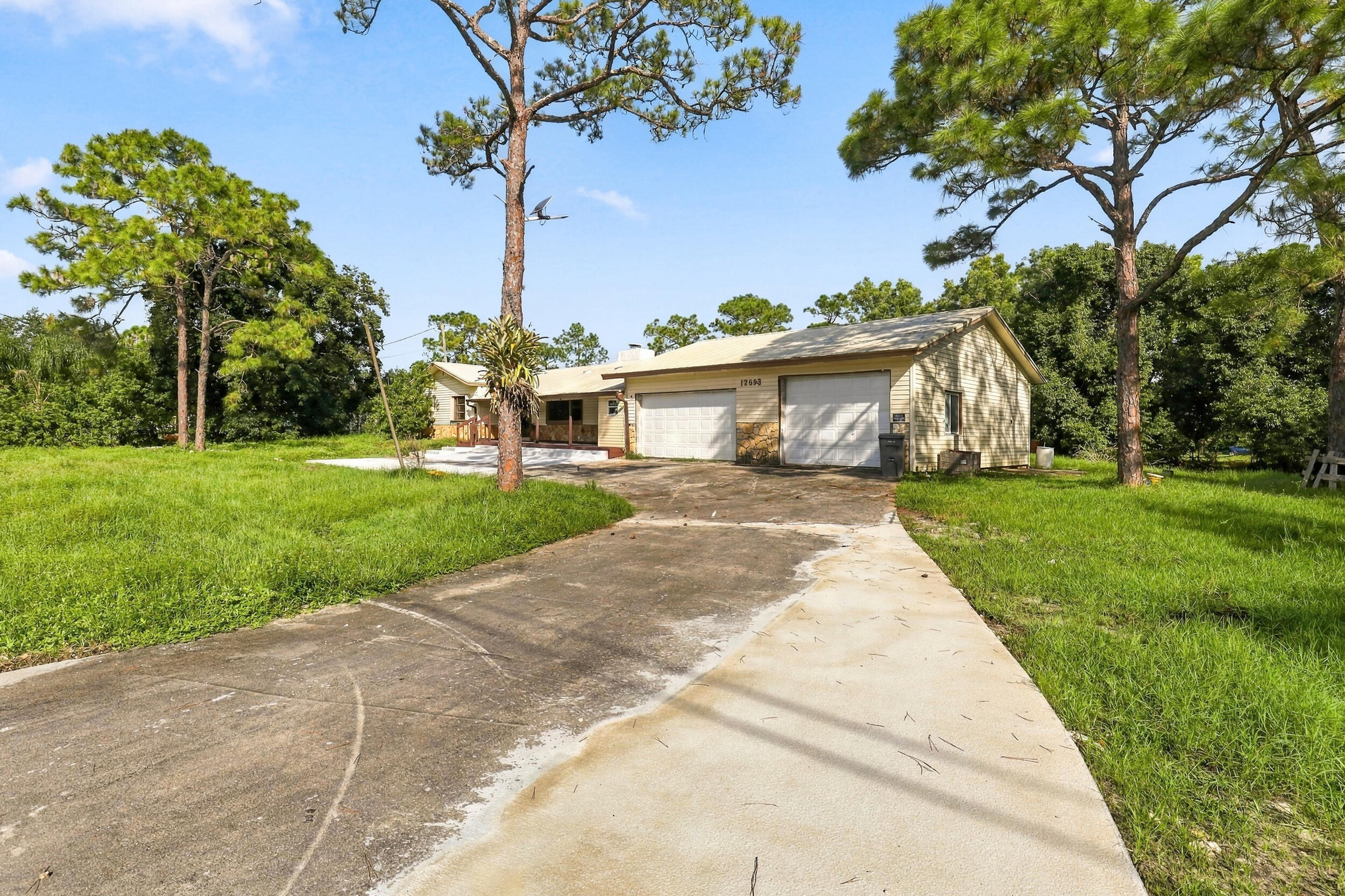 12693 Persimmon Boulevard Property Photo 3