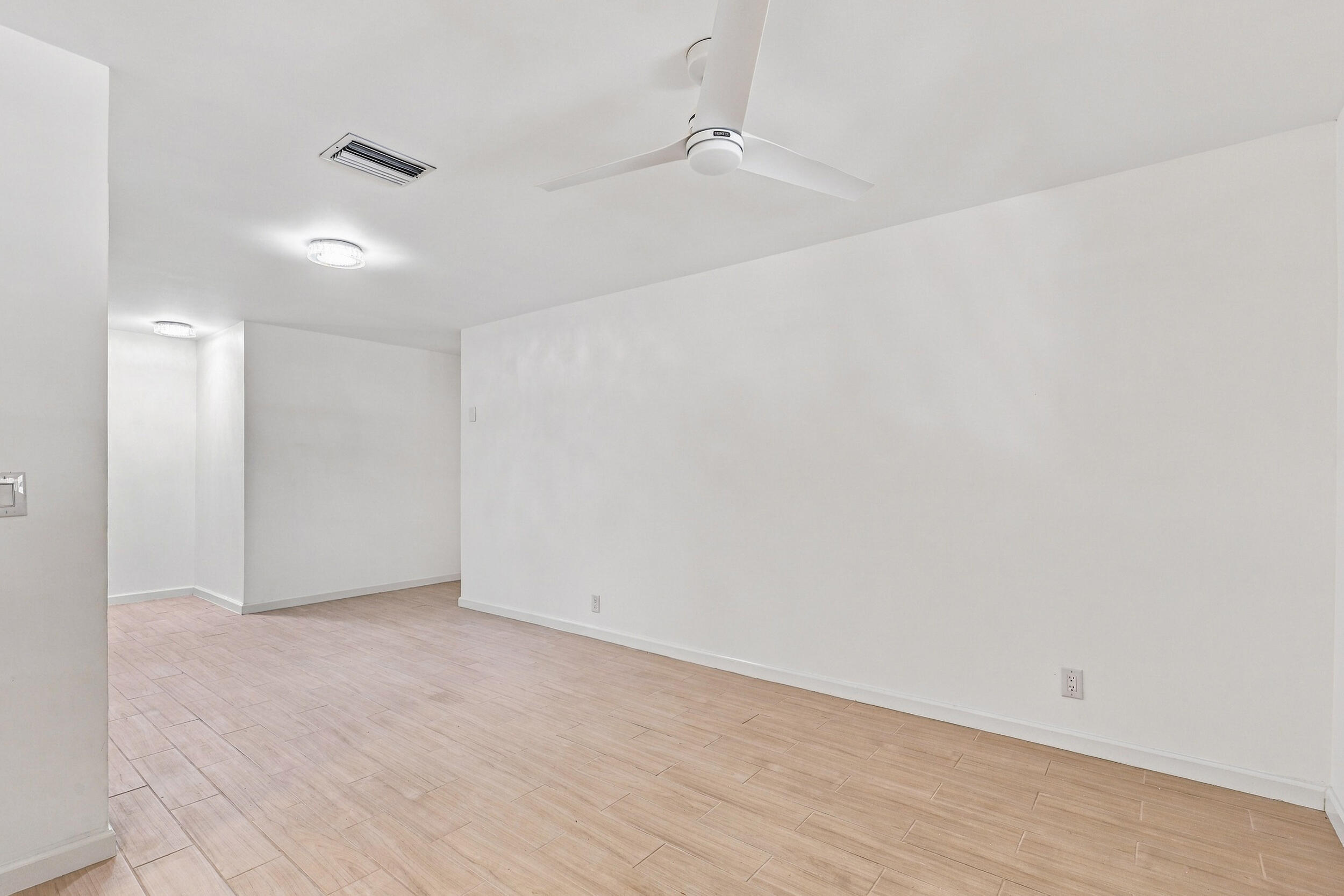 12693 Persimmon Boulevard Property Photo 9