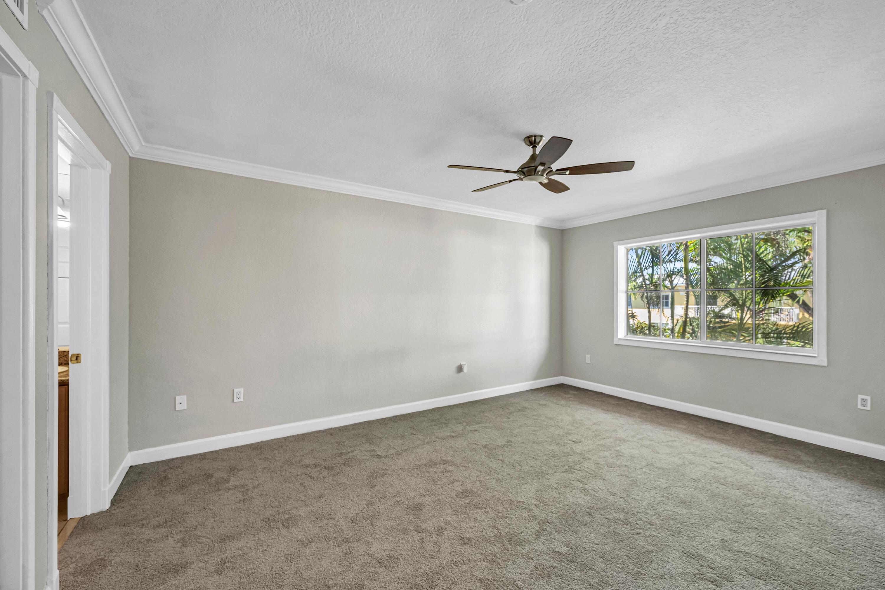151 Ne 16th Avenue 369 Property Photo 16