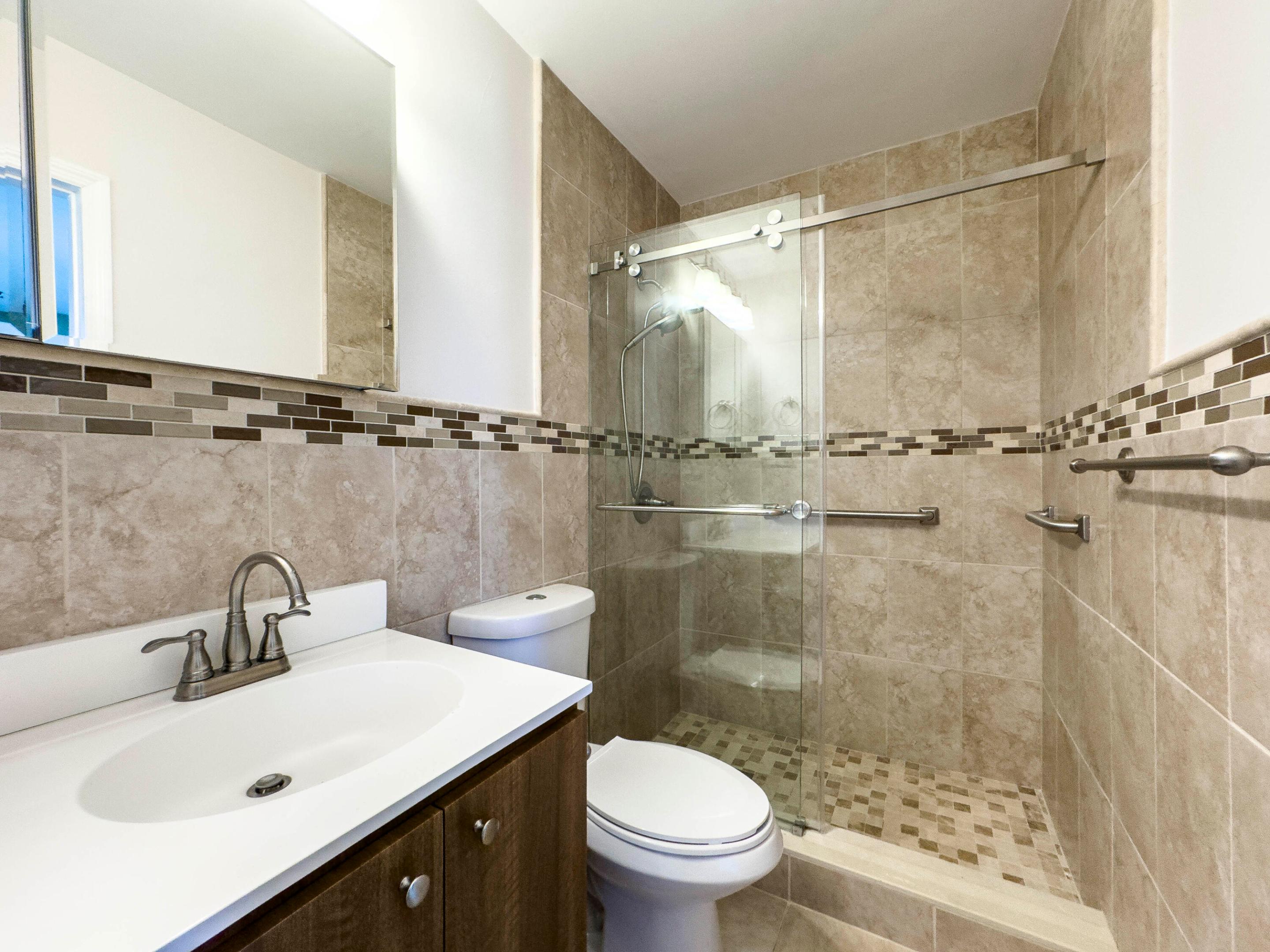 1025 Yale Drive Property Photo 18
