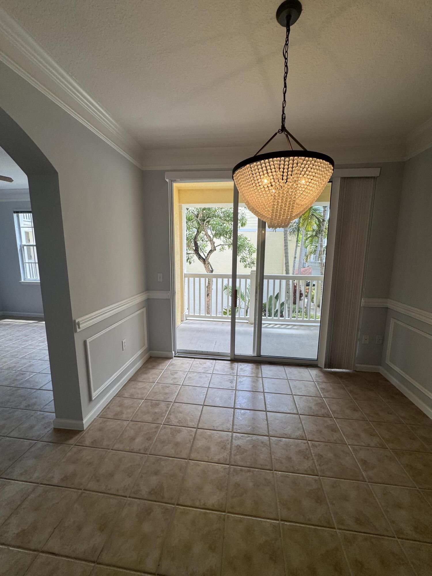 224 Murcia Drive 213 Property Photo 13