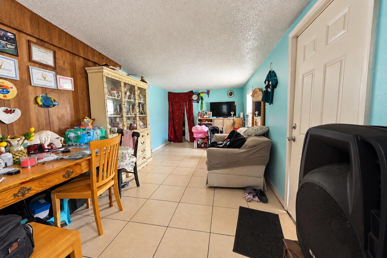 906 S J Street Property Photo 7
