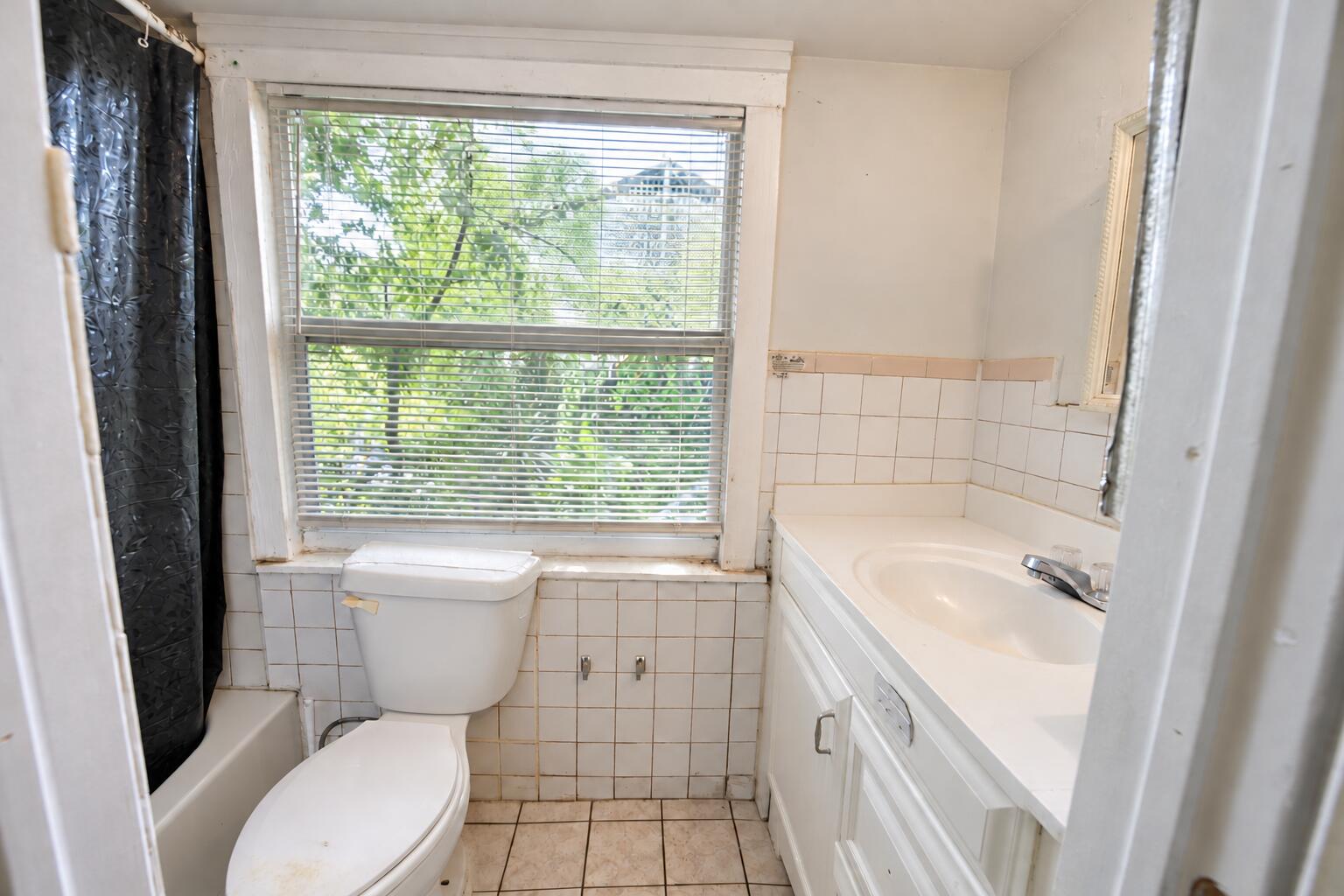 906 S J Street Property Photo 22