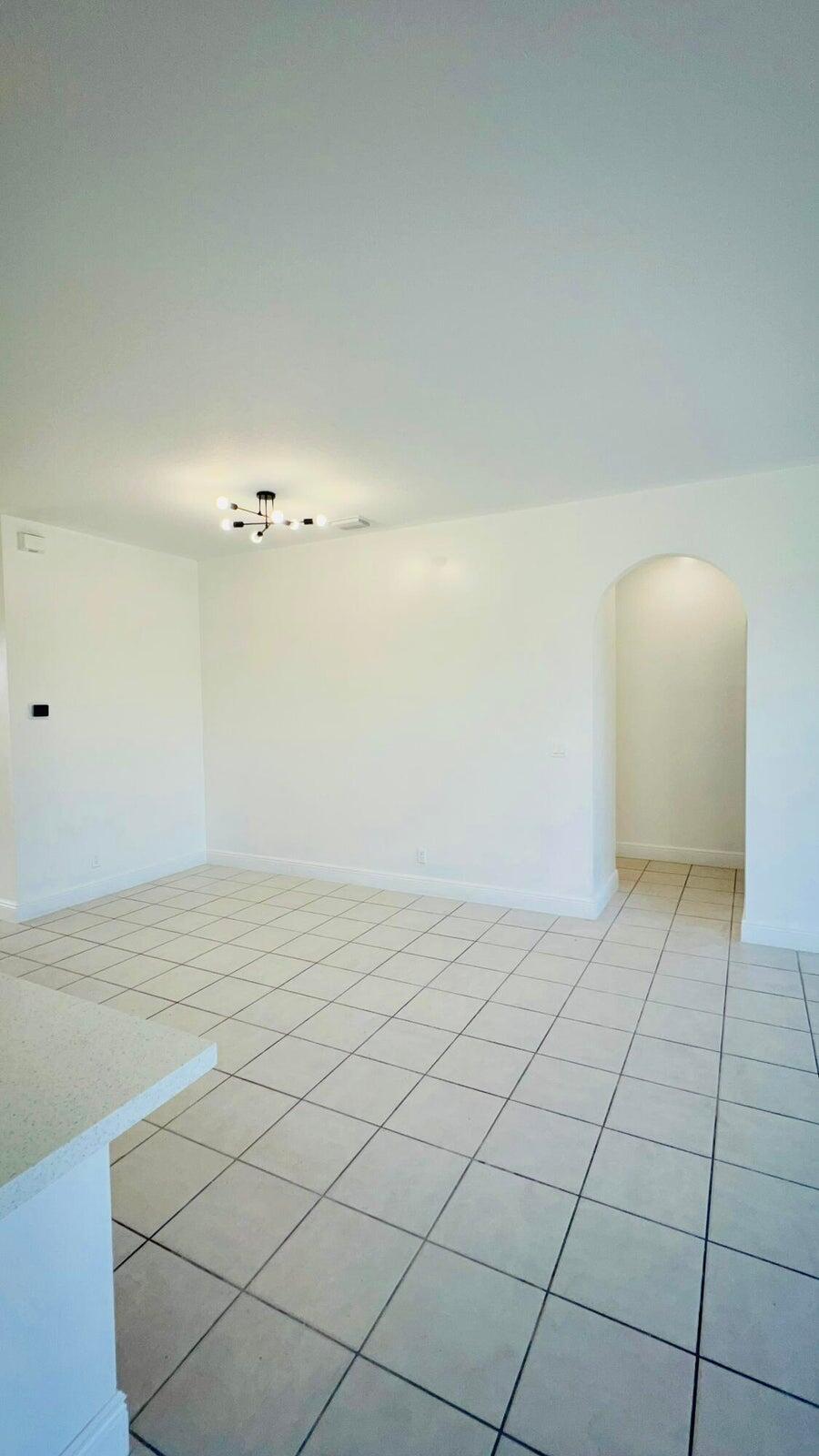 1196 Hatteras Circle Property Photo 5