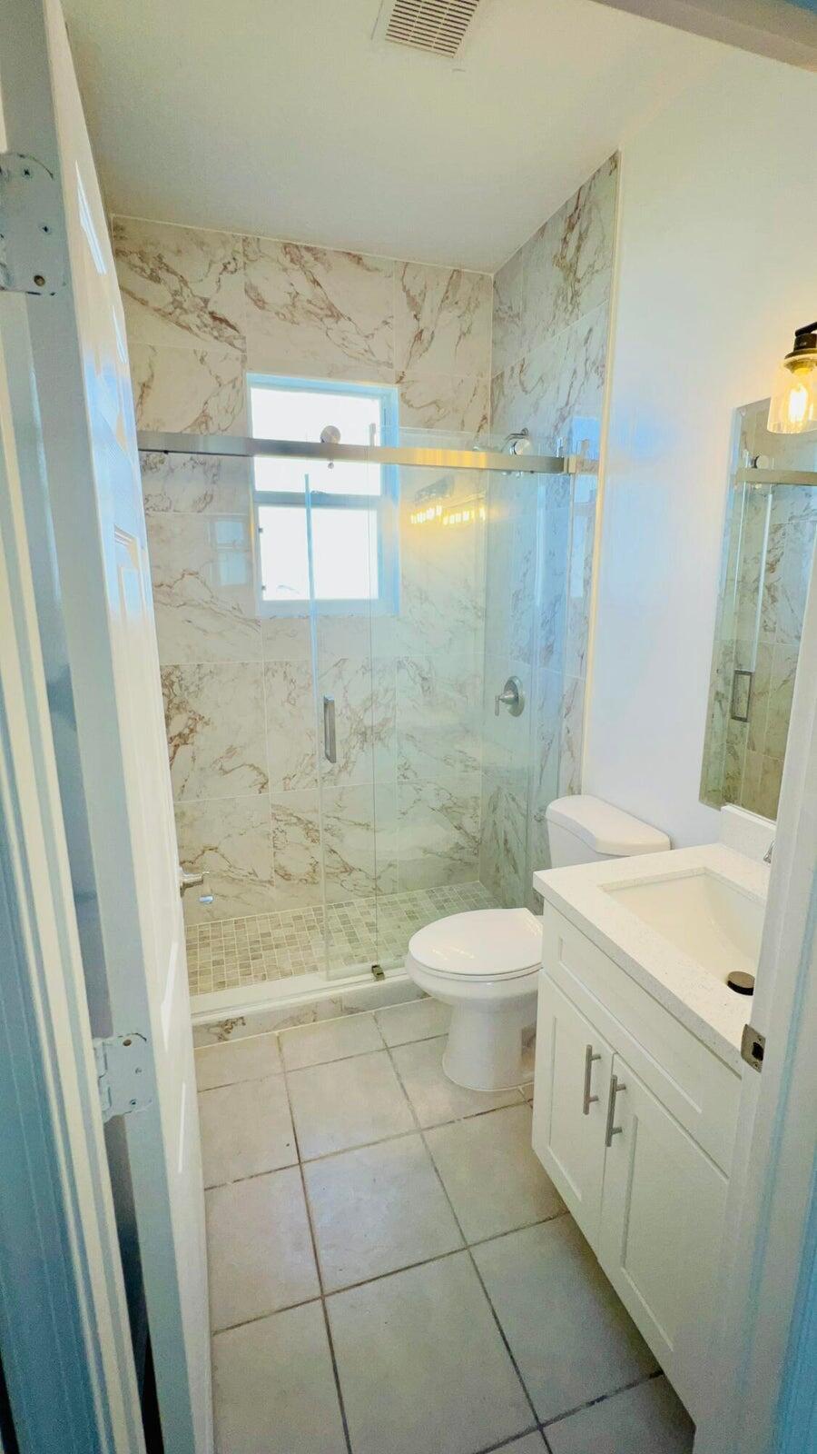 1196 Hatteras Circle Property Photo 6