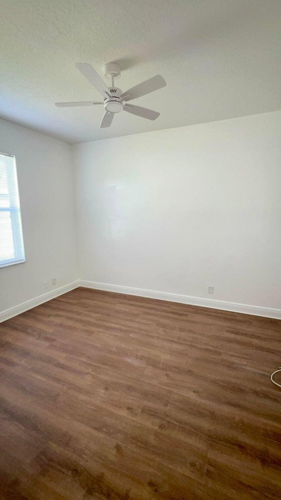 1196 Hatteras Circle Property Photo 10