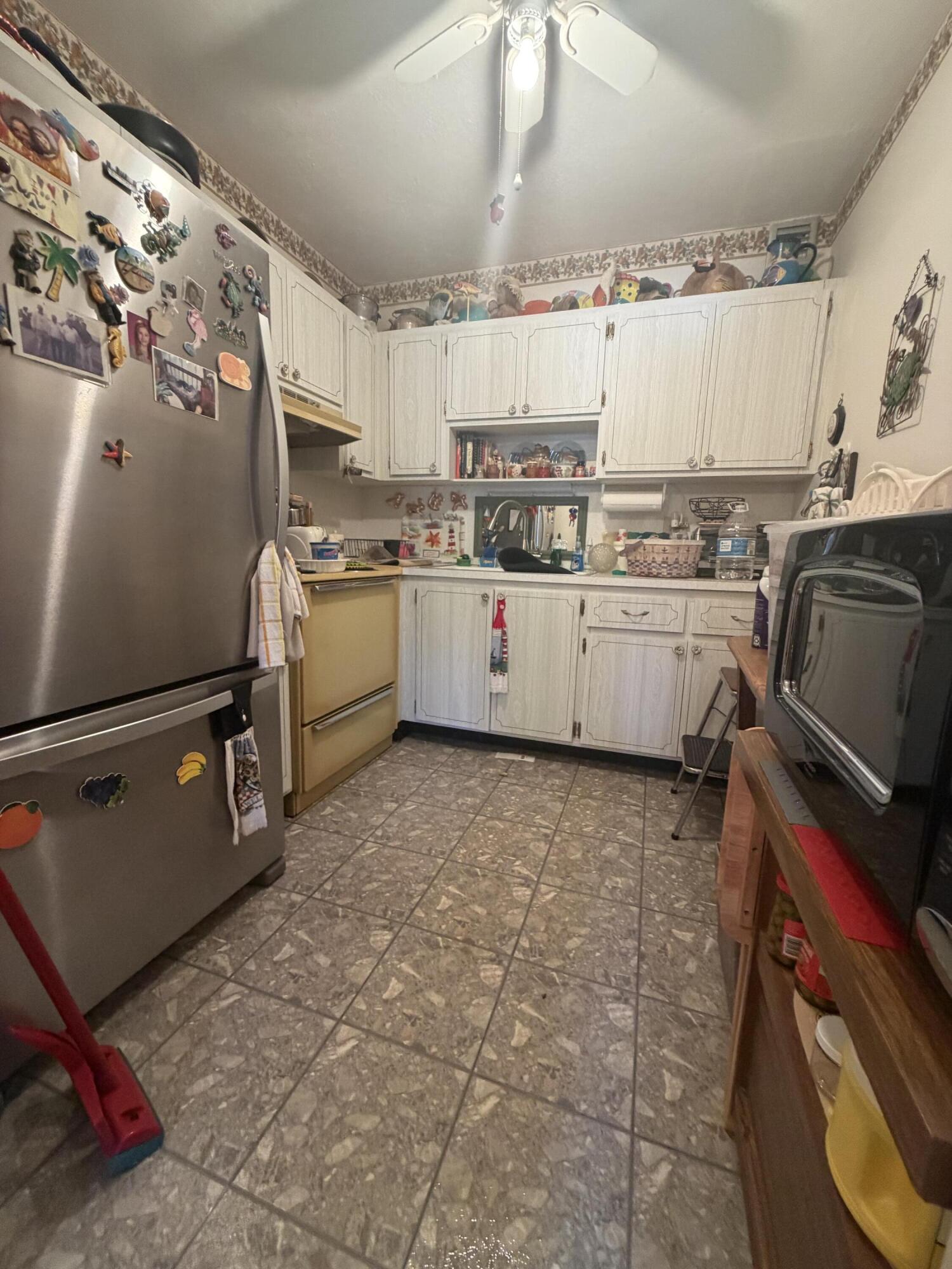 2878 Donnelly Drive 103 Property Photo 4