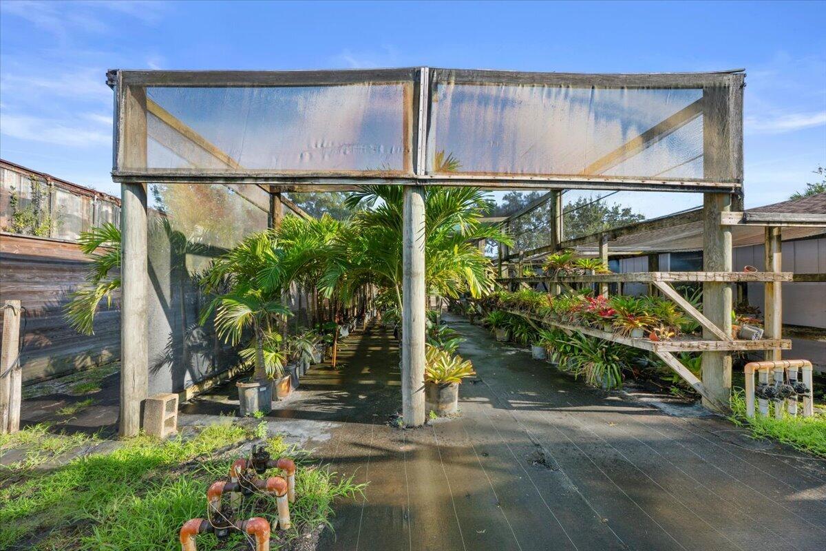 3855 Tucks Road Property Photo 1